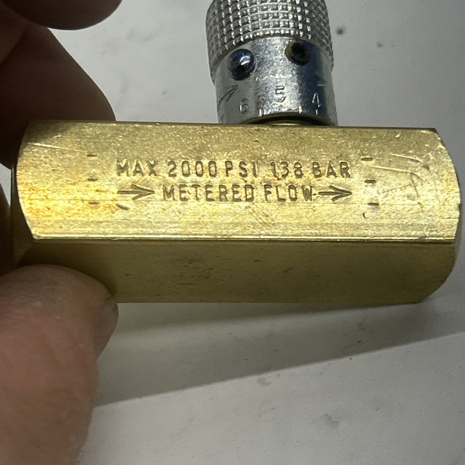 NEW ! PARKER 1/4″ FLOW CONTROL VALVE PF400B. Parker Pf-400b