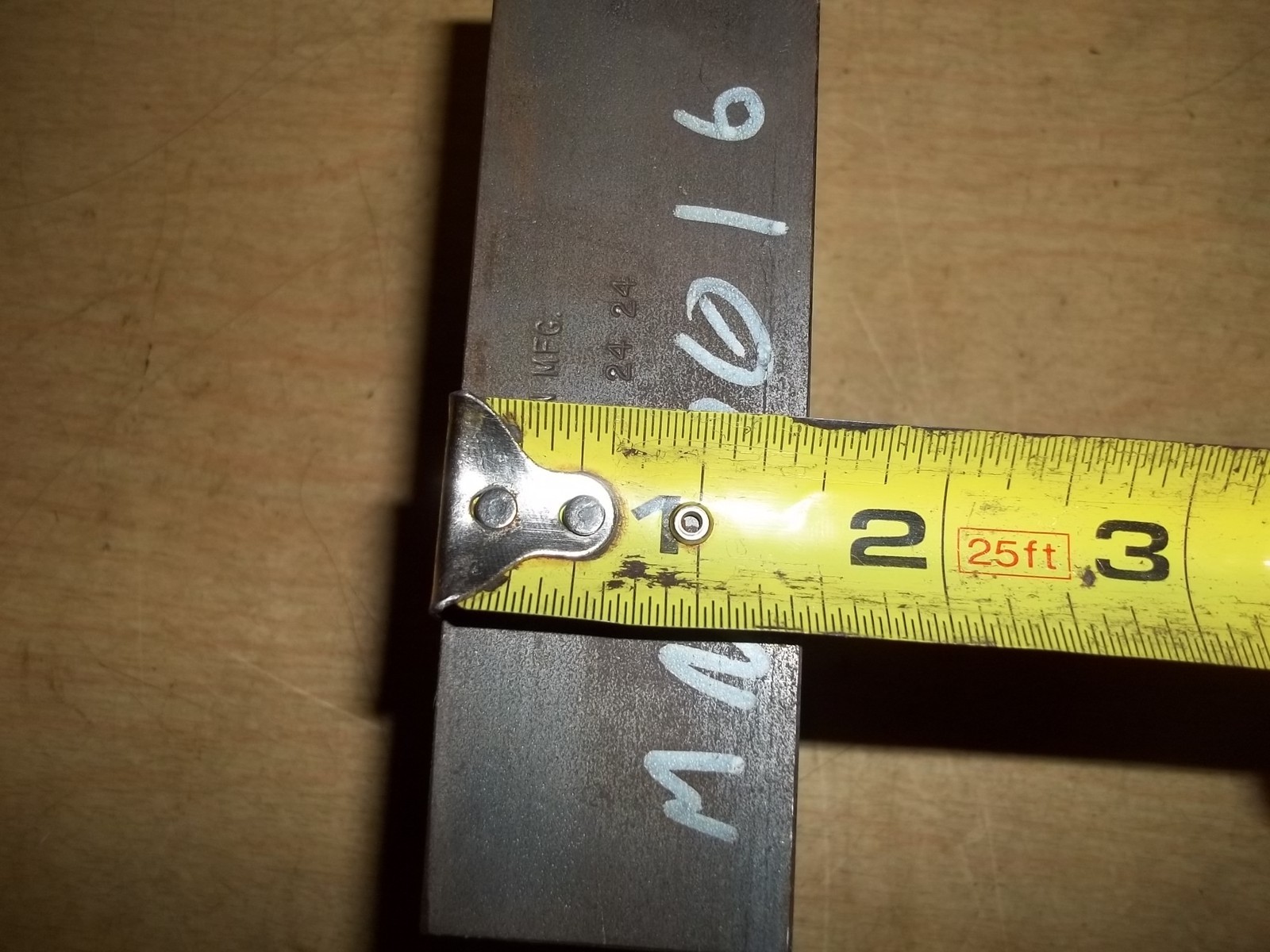 Flange Block 1104 24 24 4-15/32″ x 3-1/4″ x 1-15/36″ ID 1-1/2″ OD 1-3/4″