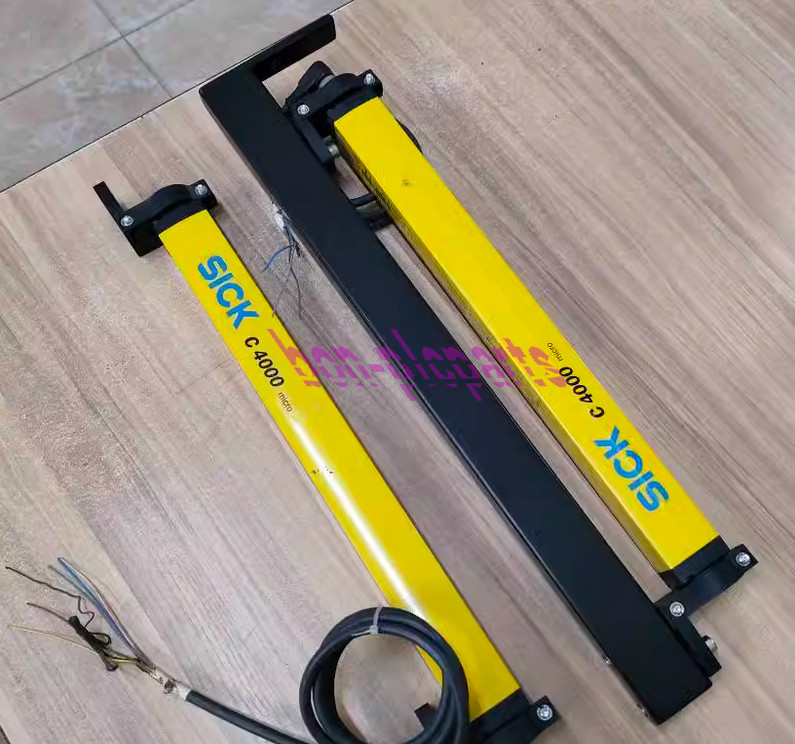 1PC USED SICK C4000 C41S/C41E-0303AG300 safety grating