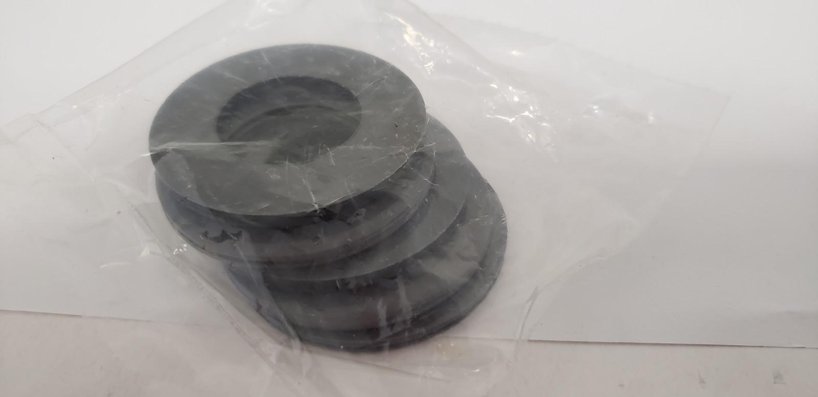 McMASTER-CARR 91545A390 LUBRICANT-FILLED WASHERS, 1.062″ x 2″ (PACK OF 5) NIB