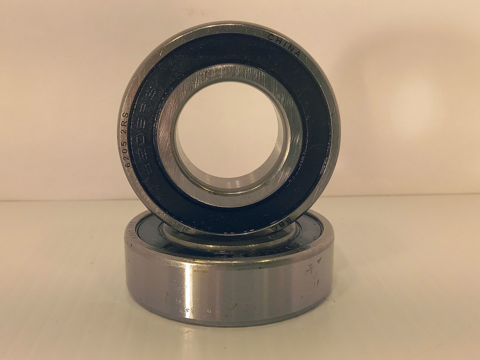 2 NEW BBC 6205RS RADIAL DEEP GROOVE BALL BEARINGS NNB ***MAKE OFFER***