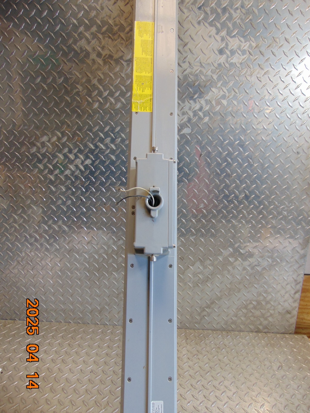 DIALIGHT LTD3C4M2P SAFESITE LED LINEAR FIXTURE