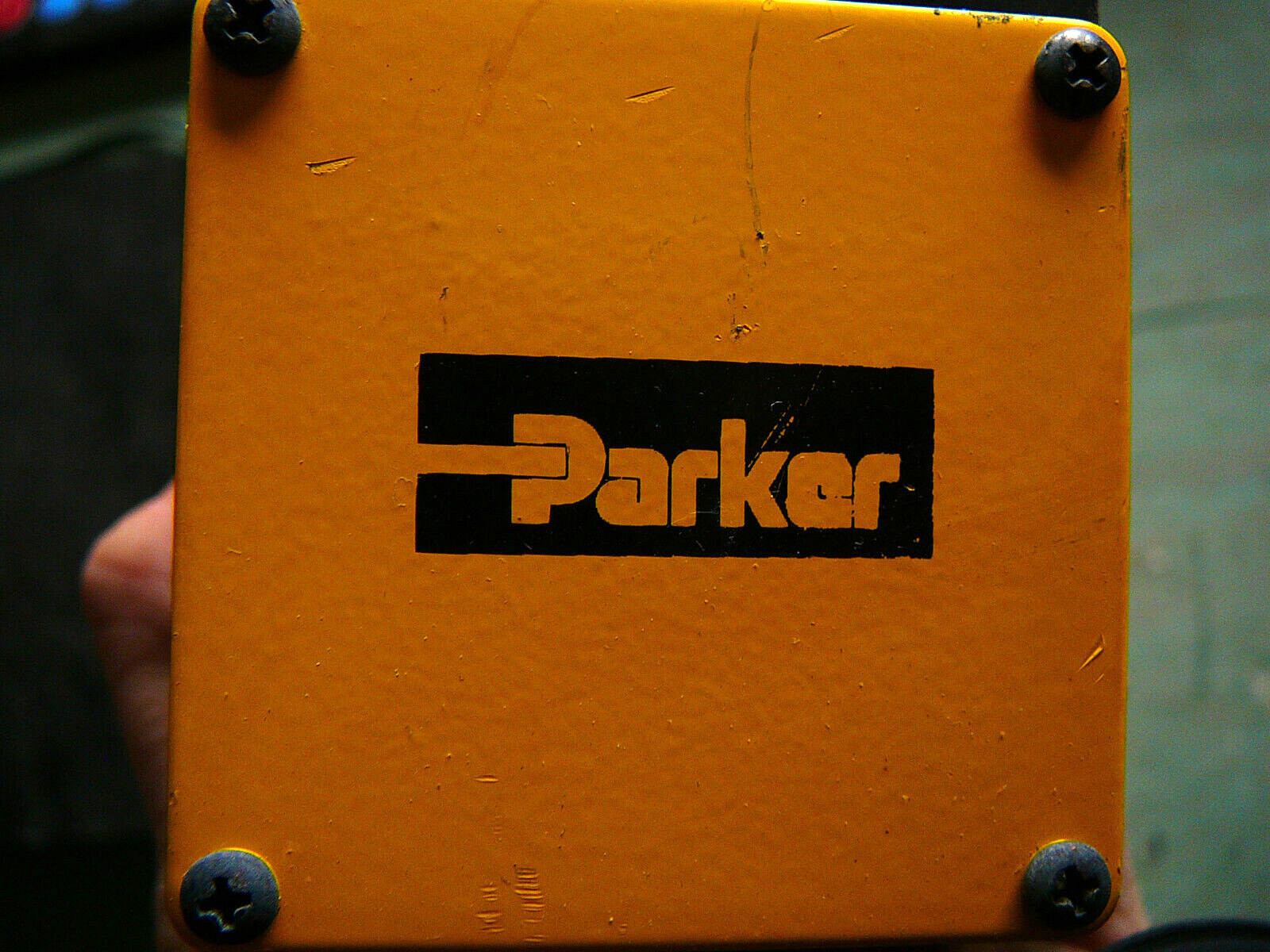 PARKER COMPUMOTOR BRUSHLESS SERVO MOTOR CM232AE-00219 340V 2.1A 92 0Z-IN
