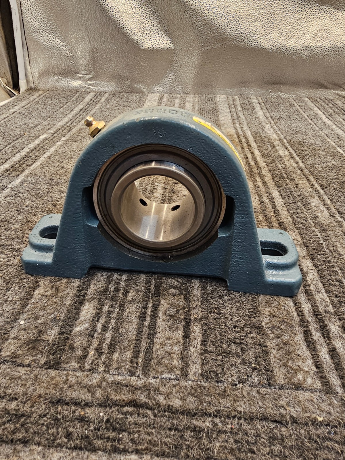 DODGE 055102 2 BOLT FLANGED PILLOW BLOCK BEARING 1-3/4 INCH