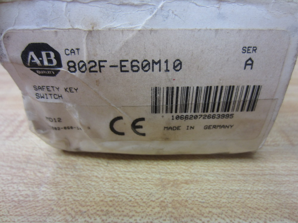 Allen Bradley 802F-E60M10 Safety Key Switch 802FE60M10 Series A