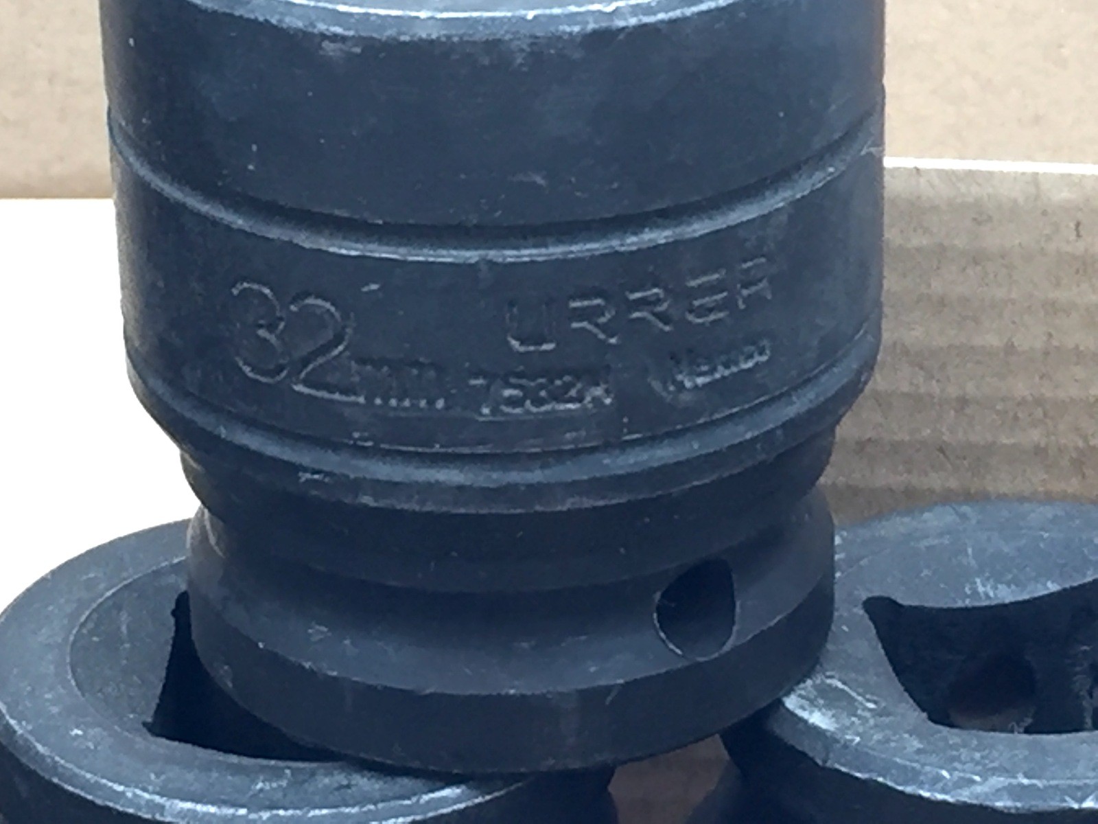 URREA 7532M Impact Socket 32mm 3/4″ Drive 6-Point x10
