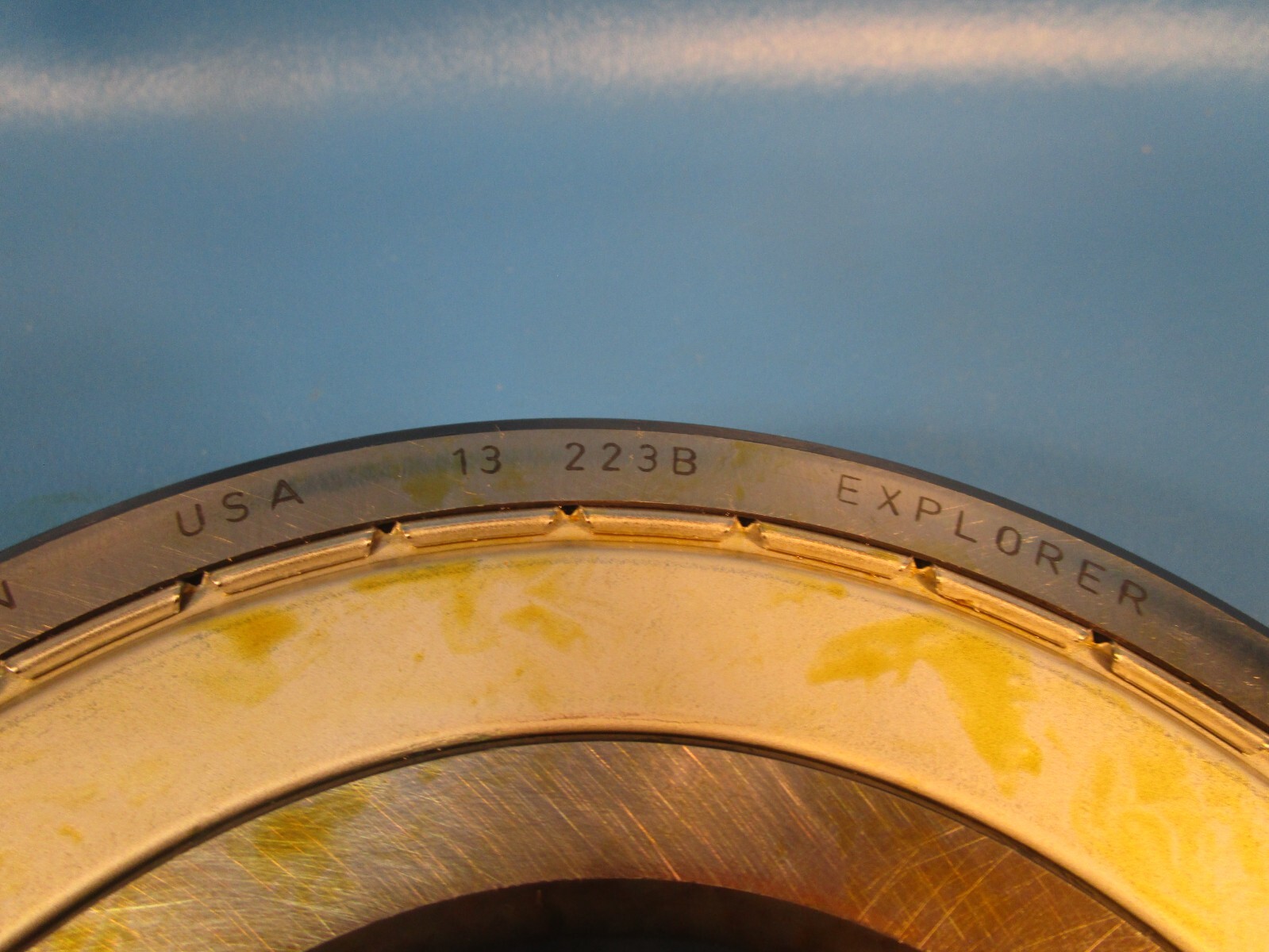 SKF 6318 2Z JEM, Double Shielded Radial Ball Bearing, Bore 90 mm, OD 190 mm