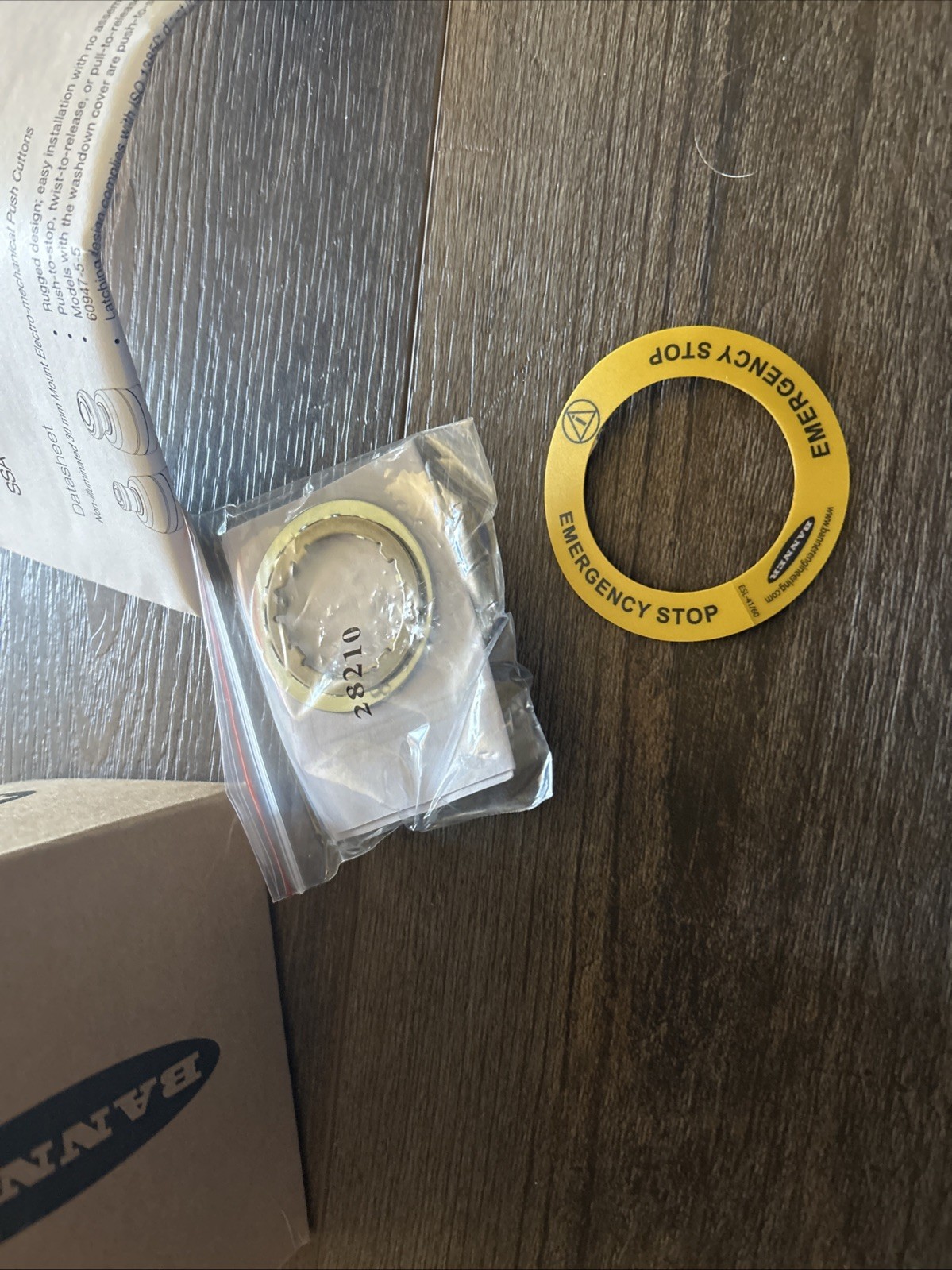 NEW BANNER SSA-EB1P-02ECQ4 EMERGENCY STOP BUTTON 25298