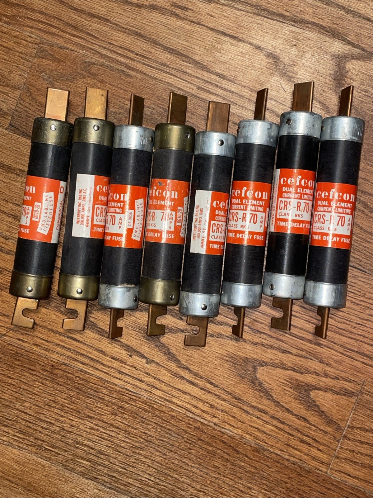 CEFCON CRS-R 70 DUAL ELEMENT TIME DELAY FUSE COMMERCIAL Lot Of 8 TESTED NOS