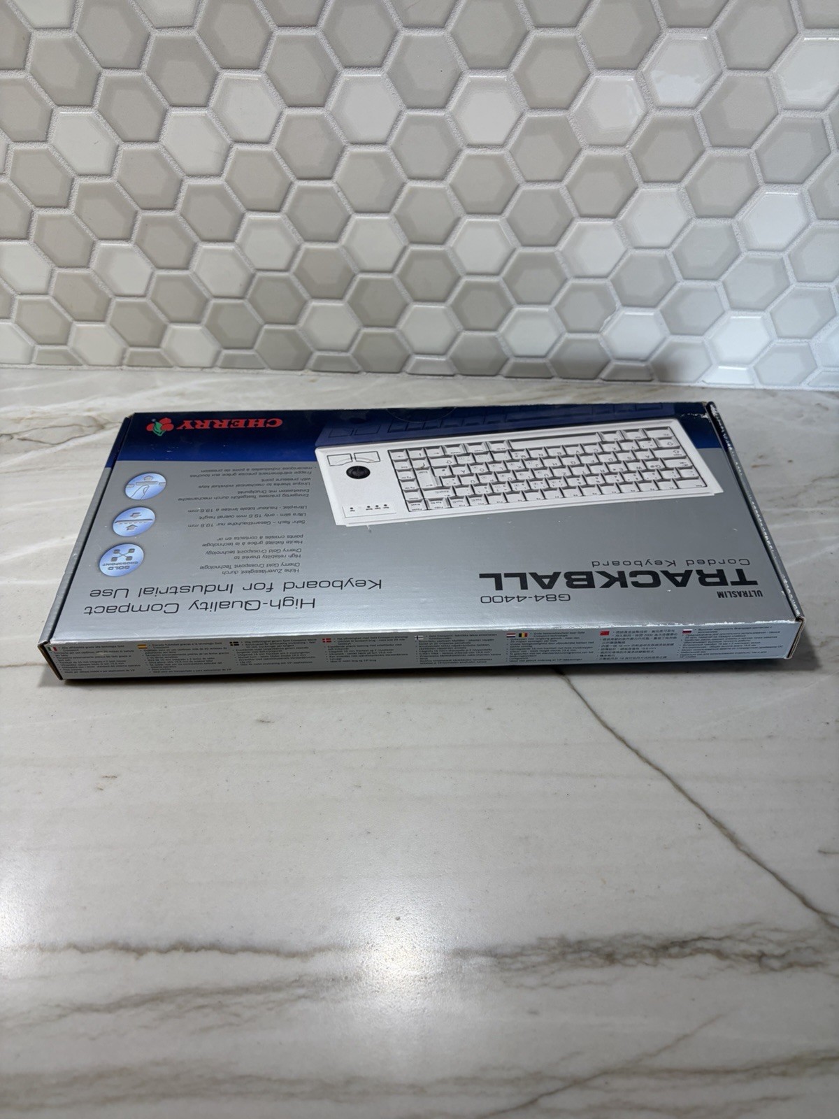 Cherry G84-4405PPBUS G84-4400 Ultraslim Trackball Keyboard