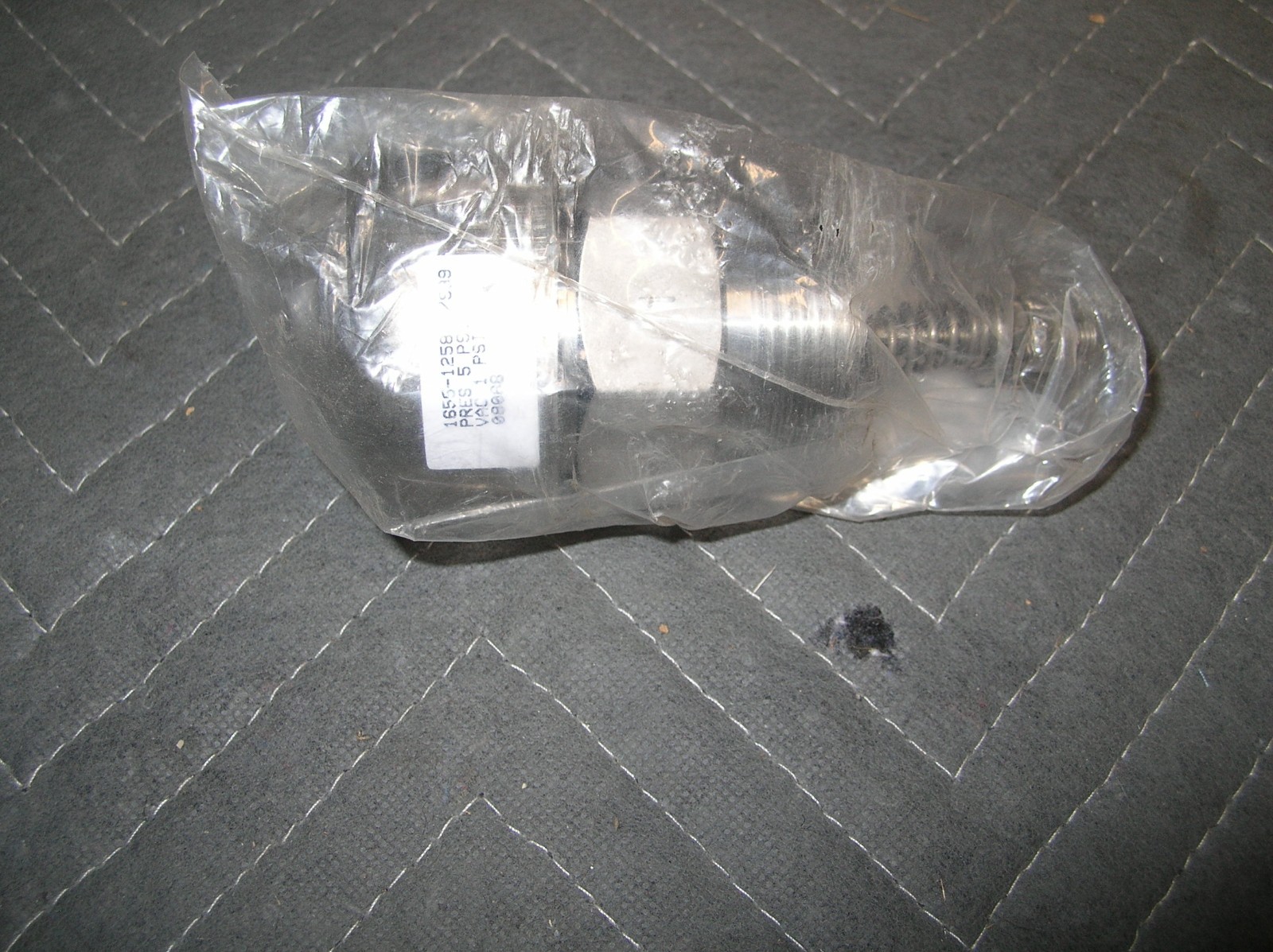 GITS #1655-125814/999 1-1/4″ NPT S.S. Dual Purpose Pressure/Vacuum Relief Vent
