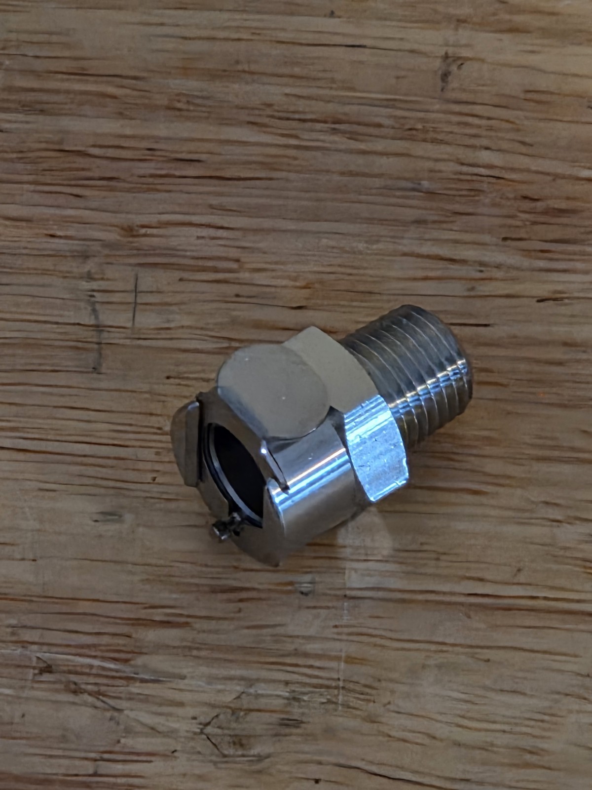 LCD10004 CPC 1/4″NPT BRASS VALVE COUPLING BODY CHROME PLATED 250PSI MAX 1pc