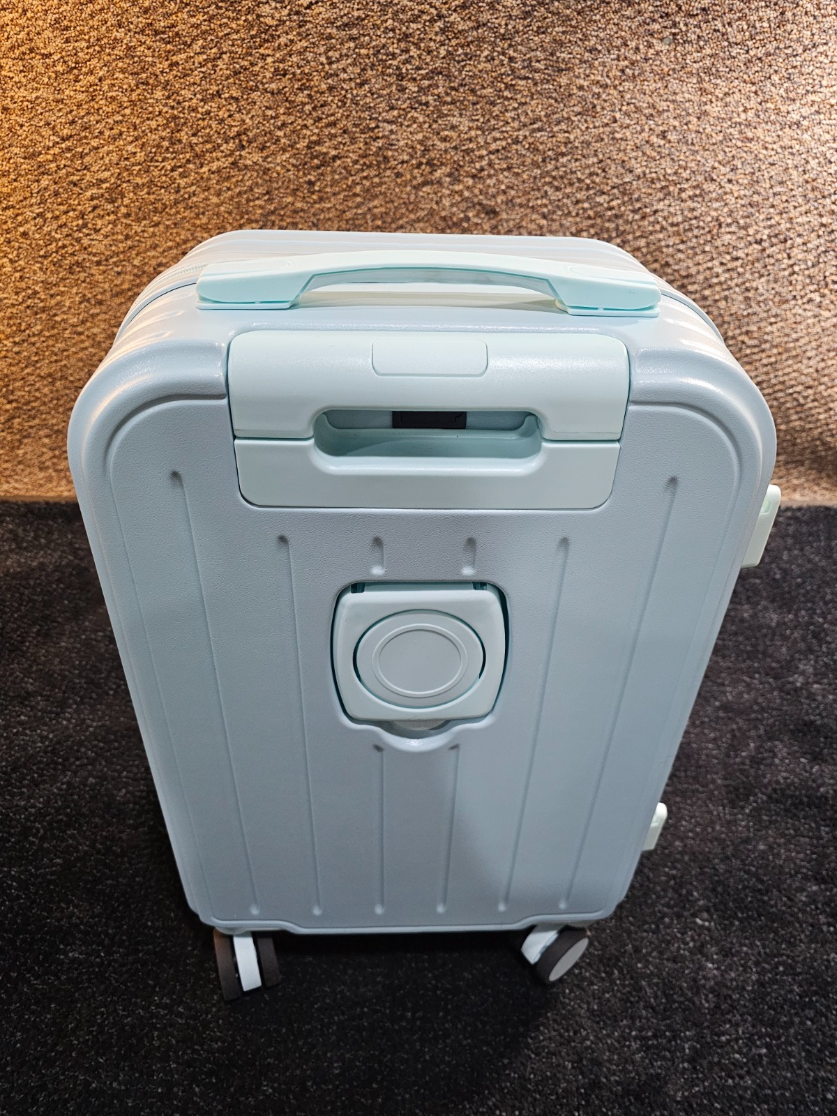 18″ Carry On Luggage & 10.5″ Cosmetic Case 360-Degree Rotation, Lightweight Blue