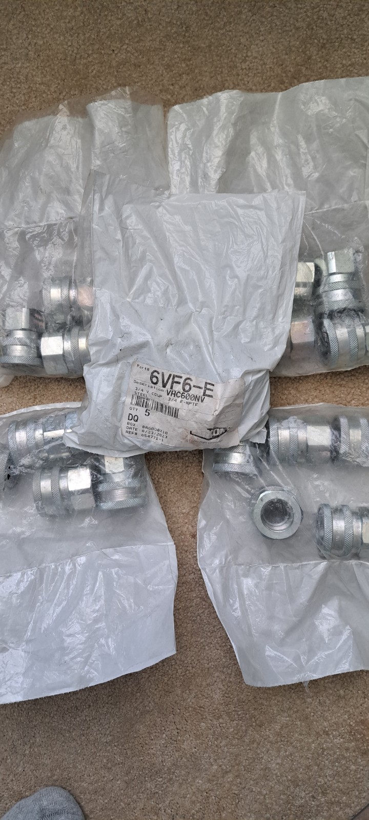 DIXON 6VF6-E- 3/4″ V COUP – 3/4 F-NPTF / QUANTITY 25