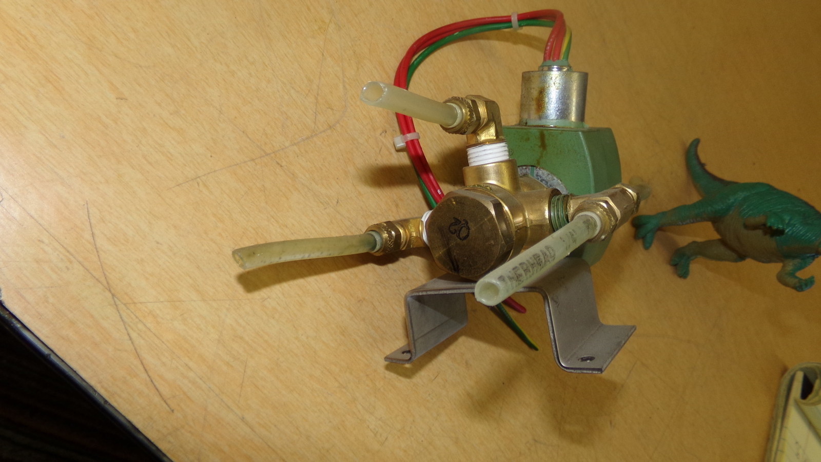 Asco Red-Hat 302118 Solenoid Valve *FREE SHIPPING*