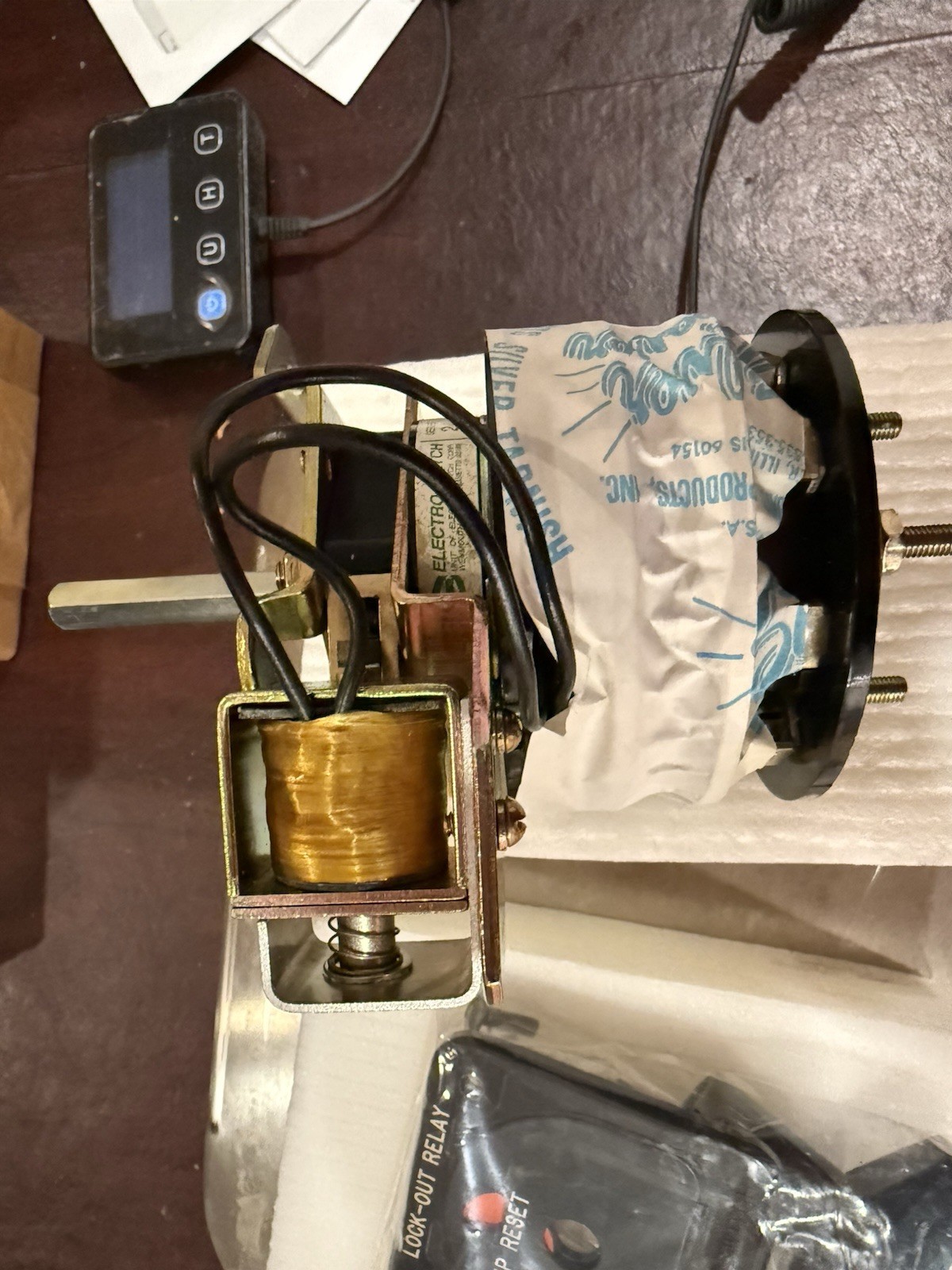 7802D ELECTROSWITCH SERIES 24 LOCKOUT RELAY SWITCH 125VDC SL NO 9323