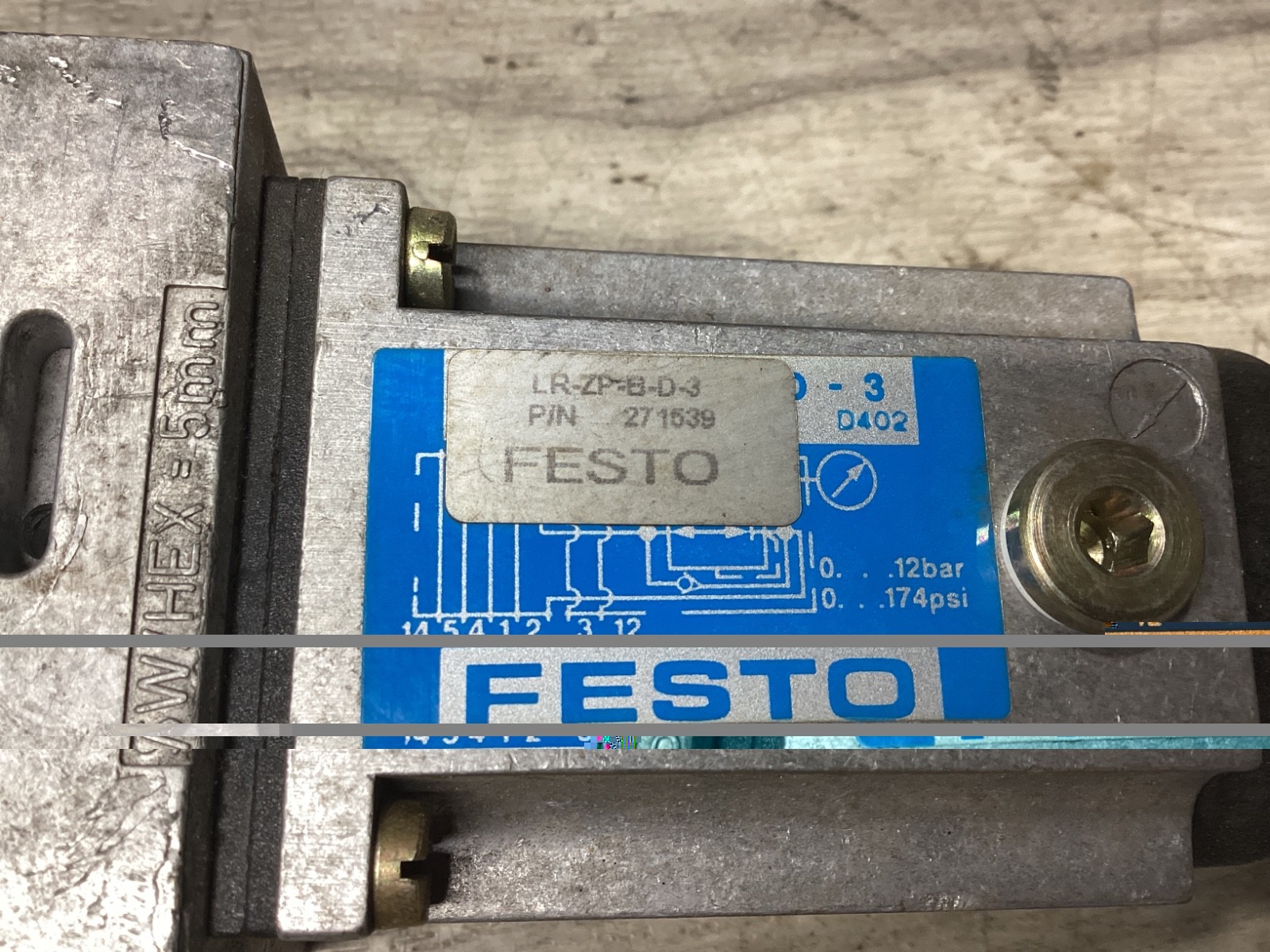 FESTO LR-ZP-B-D-3 INTERMEDIATE PRESSURE REGULATOR #111A155PR2