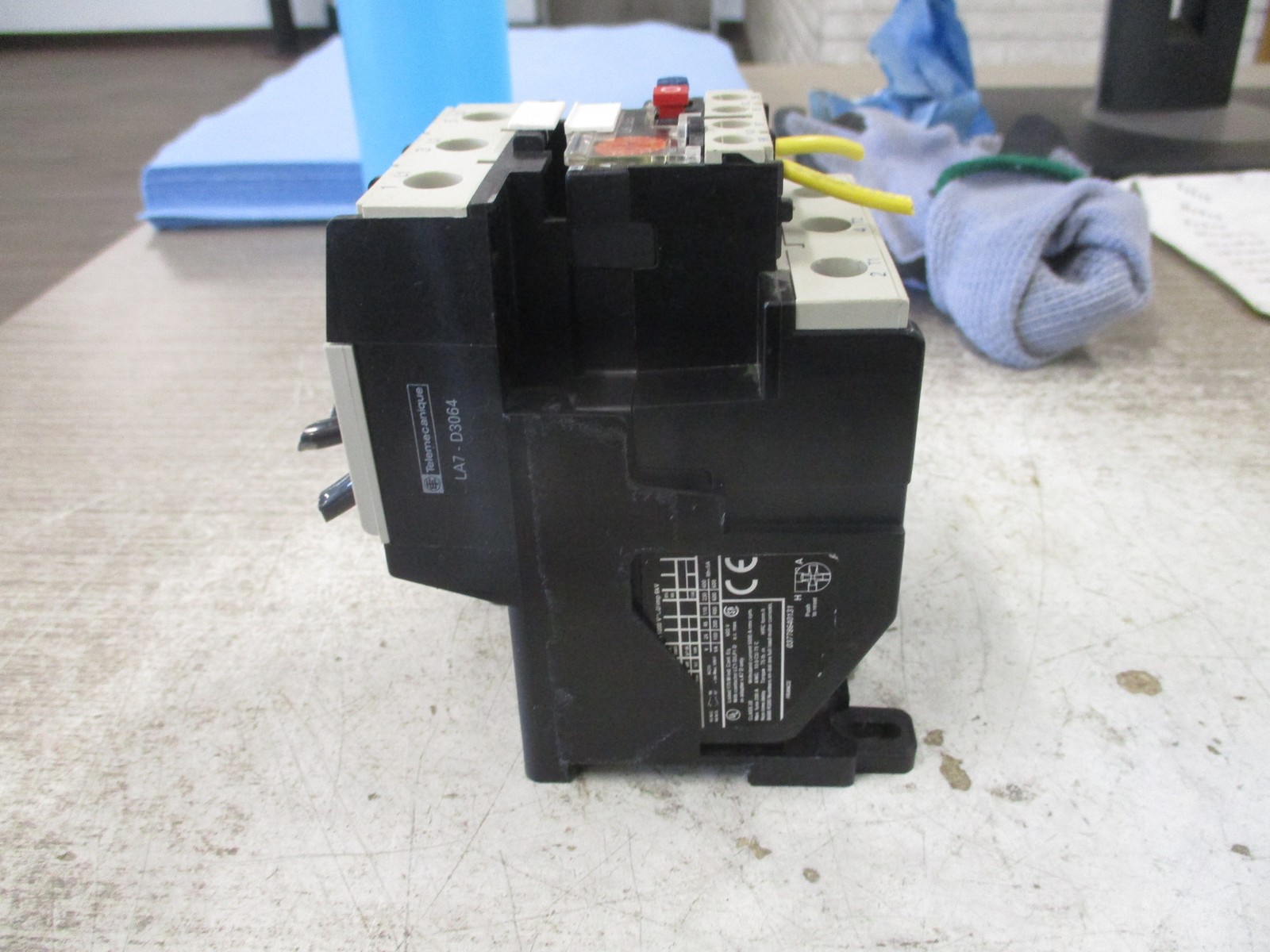 Telemecanique Solid State Overload LR2 D35 Trip: 37-50A W/DIN -Rail Adapter Used
