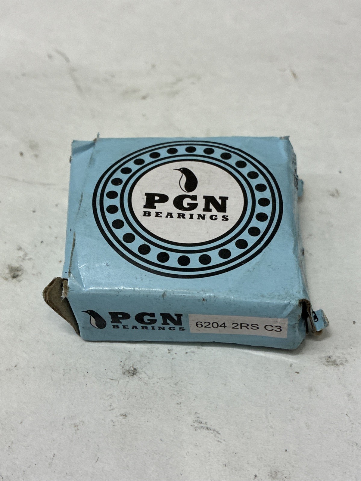 1 NEW PGN 6204 2RS C3 RADIAL DEEP GROOVE BALL BEARING NIB ***MAKE OFFER***