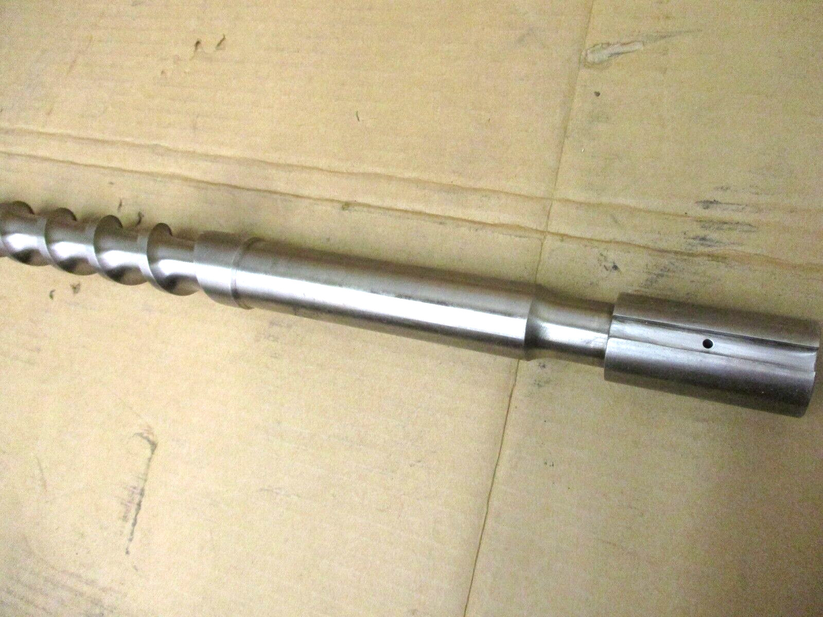 New Open Box Van Dorn Demag 35MM Screw UDDC 352782-01 A5255WVS