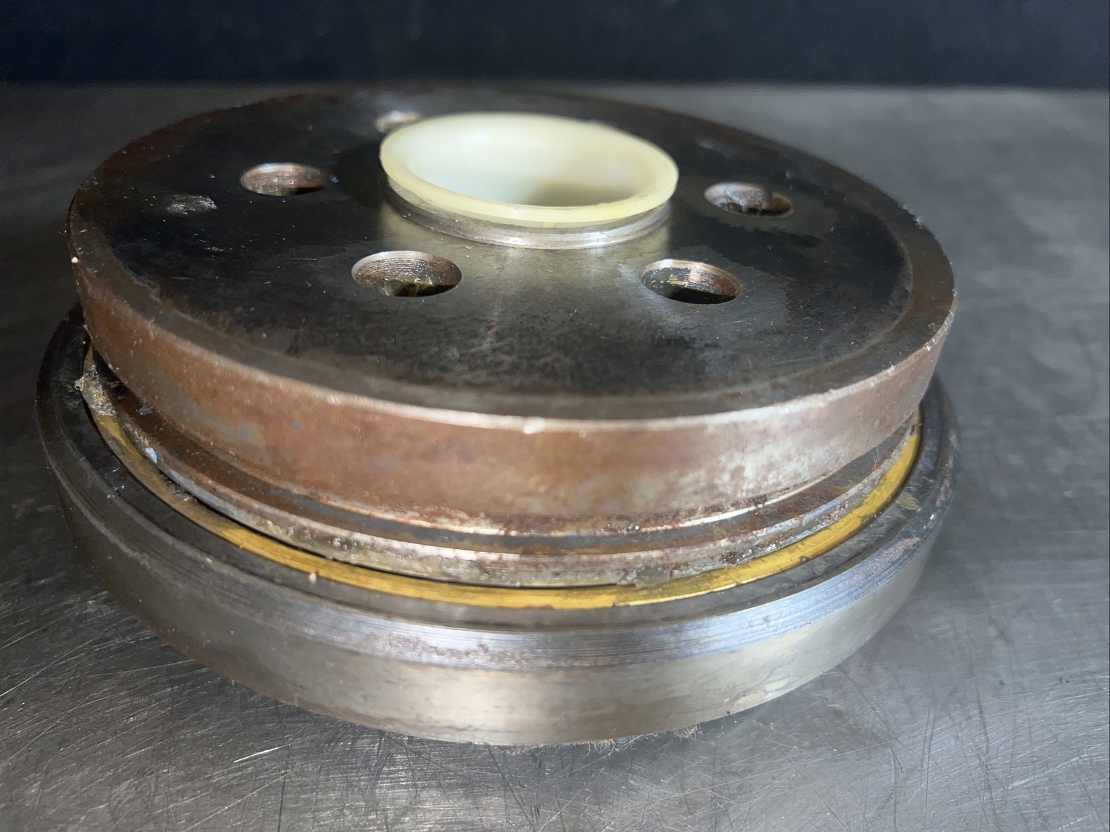 Crown Electric Pallet Jack Handle Swivel Bearing Assembly