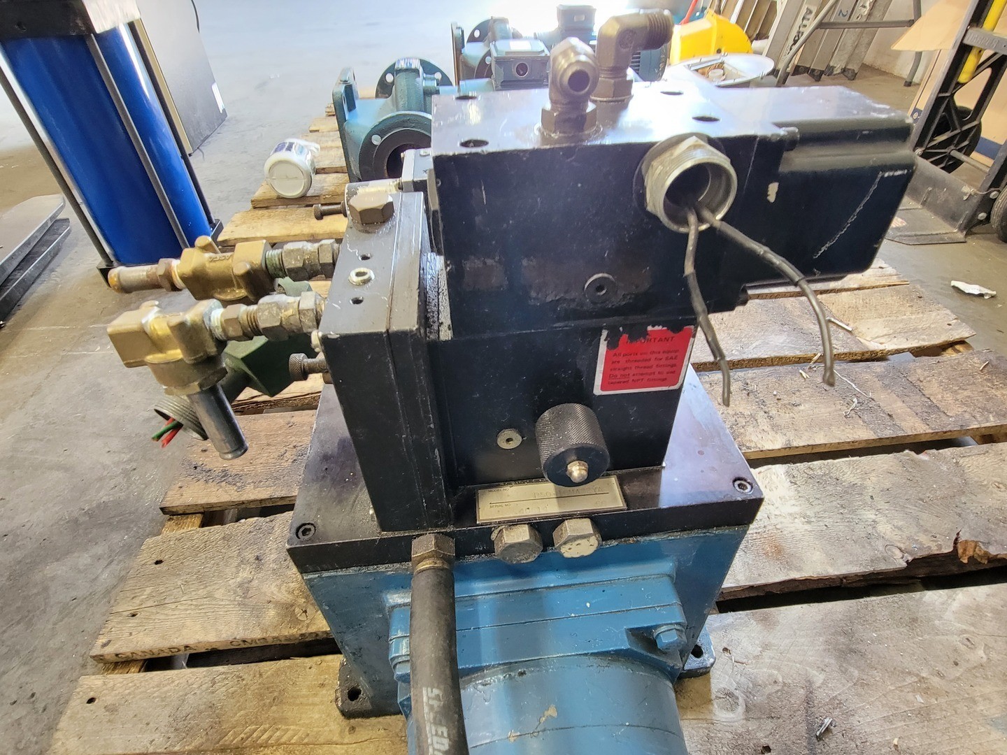 Fife P50-1GMA22YA 1/2 hp Pneumohydraulic Power Unit