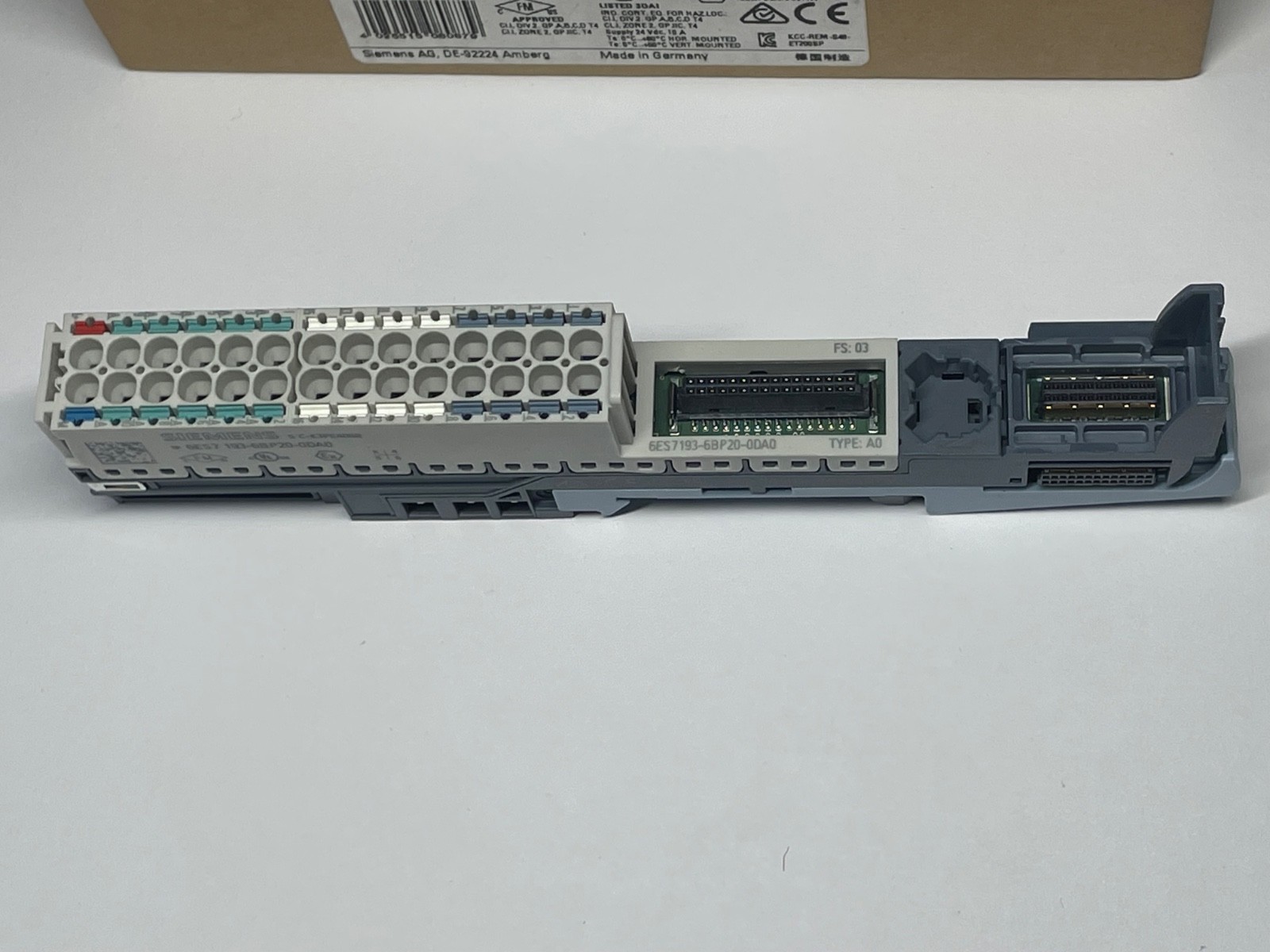 Siemens 6ES7 193-6BP20-0DA0 Base Unit Simatic ET 200SP