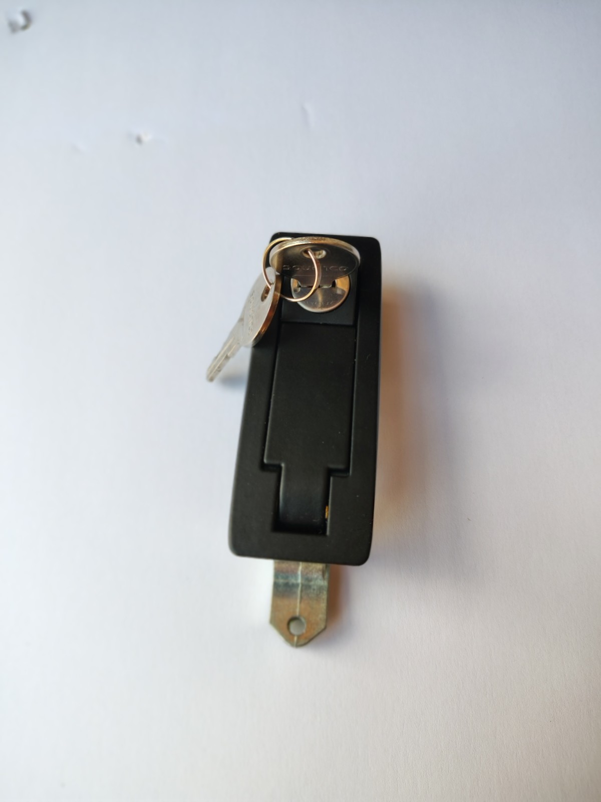 Southco C2-42-25 Compression Lever Latch Locking Black Flush Mount