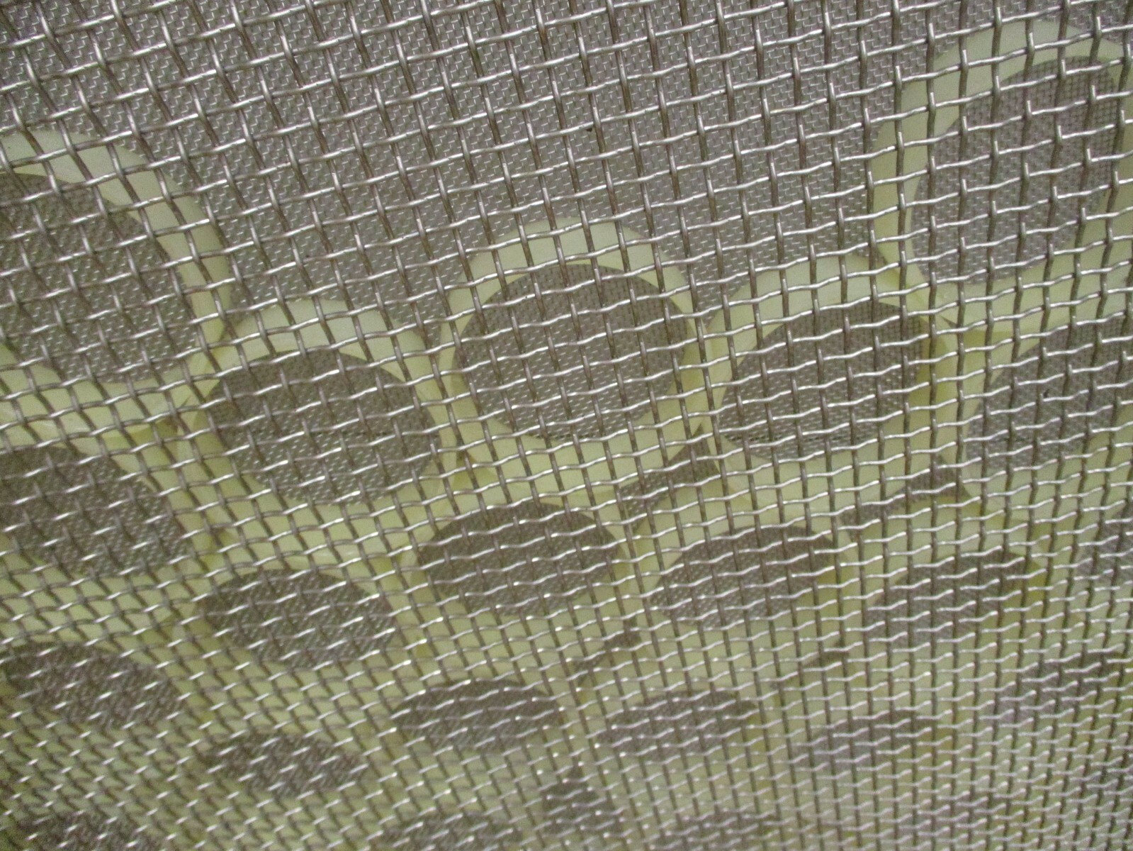 New SWECO Midwestern Industries Screen Cloth 48″ 16M X 4M A4506AES