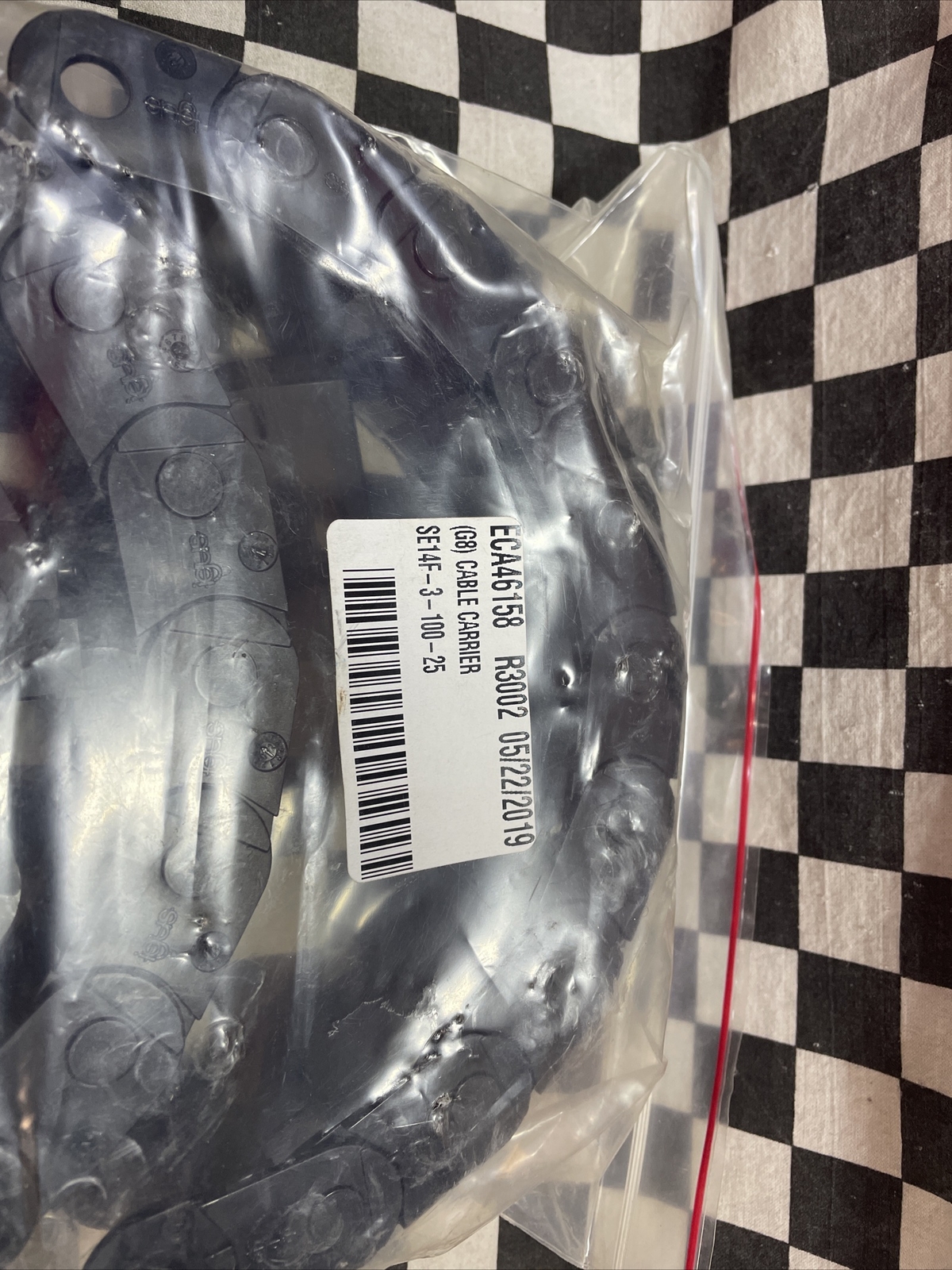 Cable Carriers-Slit Type SE14F-3-100-25, SE14F310025, SHIPSAMEDAY