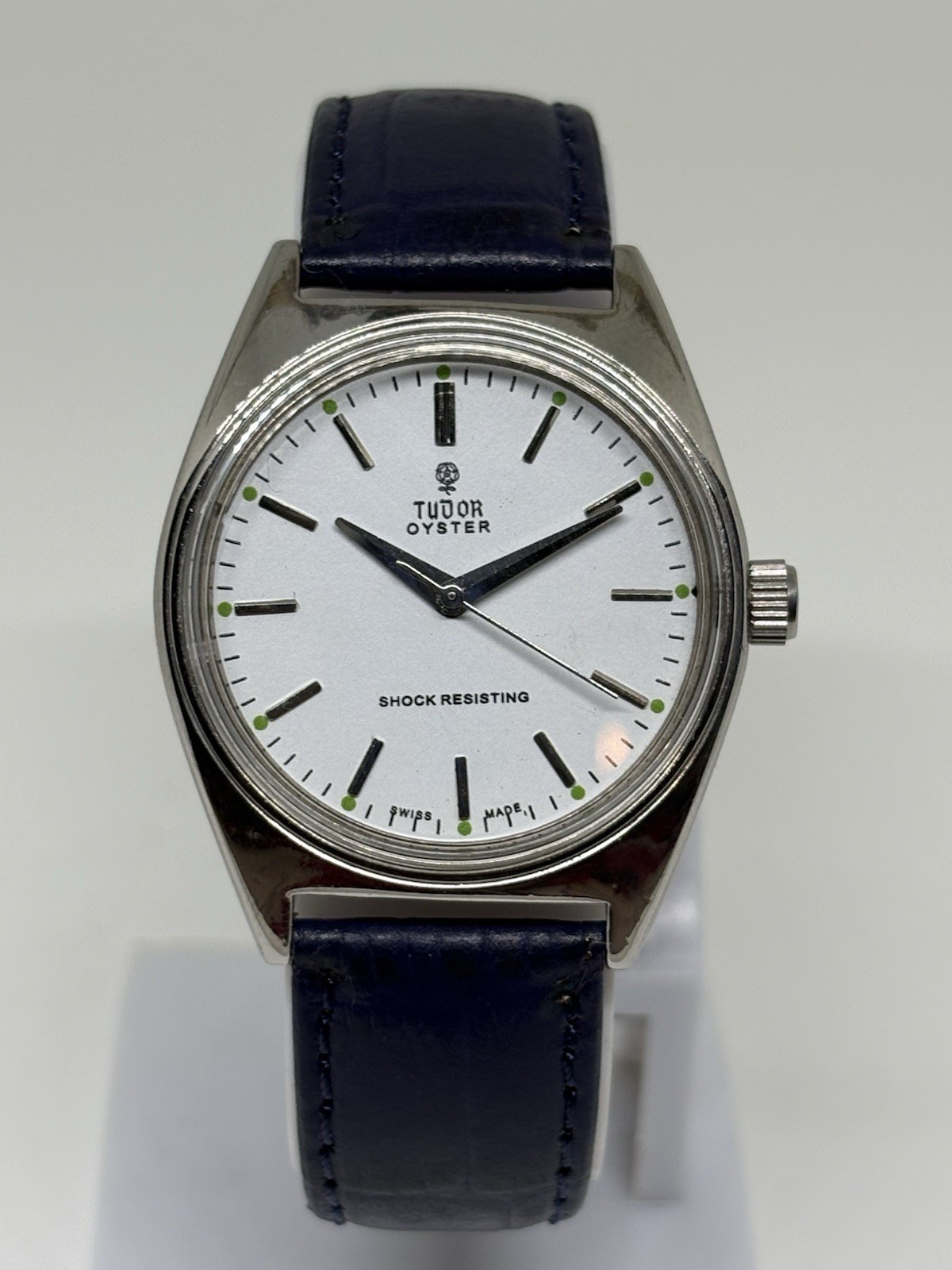 Vintage Tudor Oyster 17 Jewels Manual Winding Swiss Made Men’s Watch White Dial