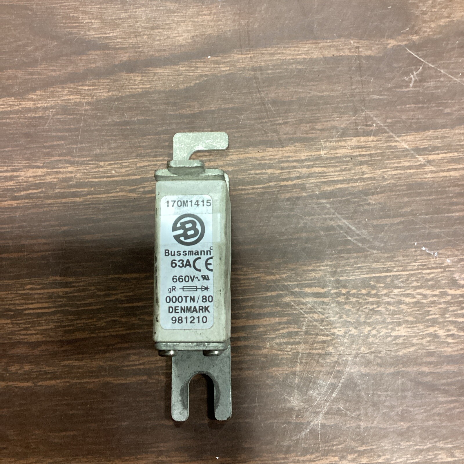 BUSSMANN 63A 660V IR700-200KA 170M1415