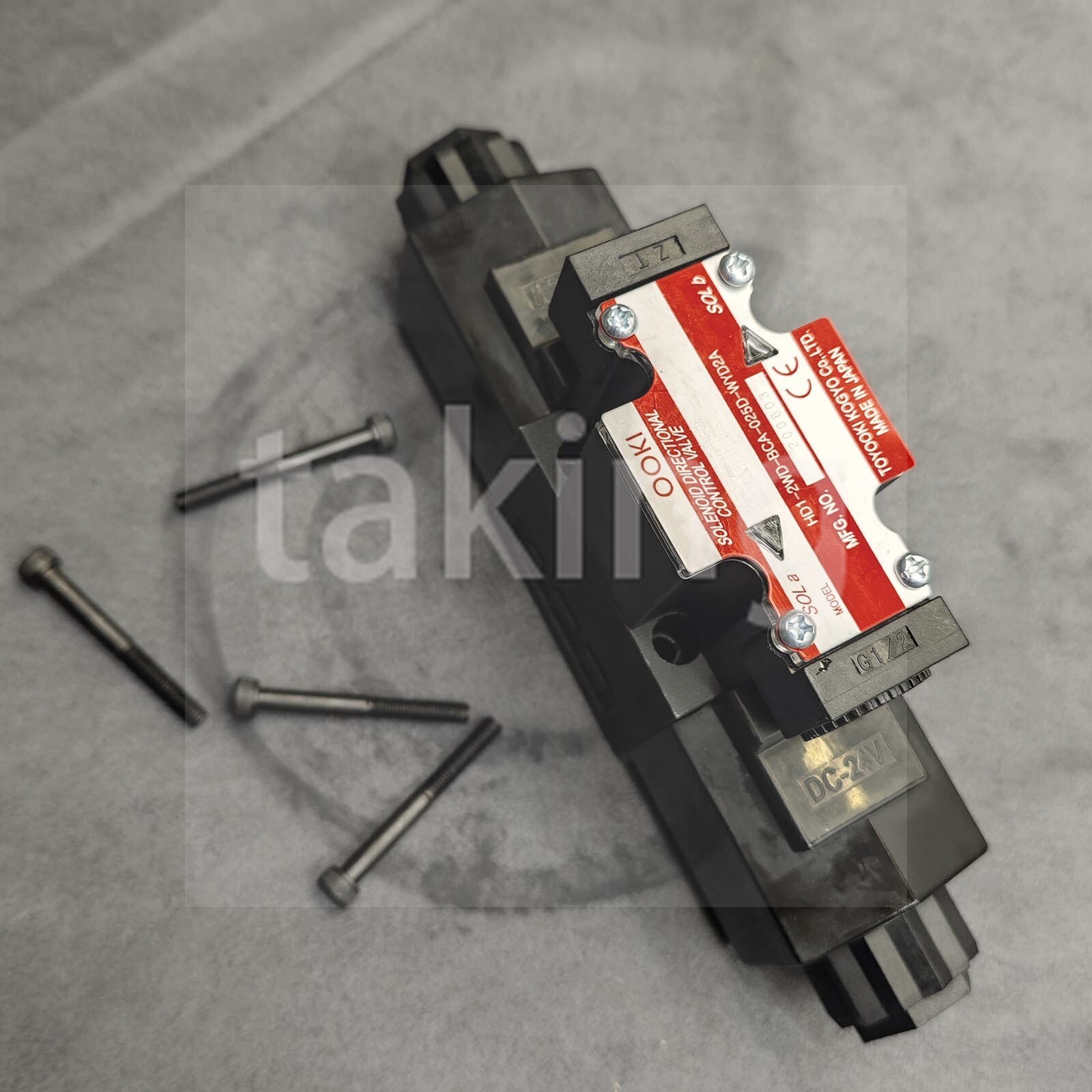 1PCS New Directional Solenoid Valve for HD1-2WD-BCA-025D-WYD2A