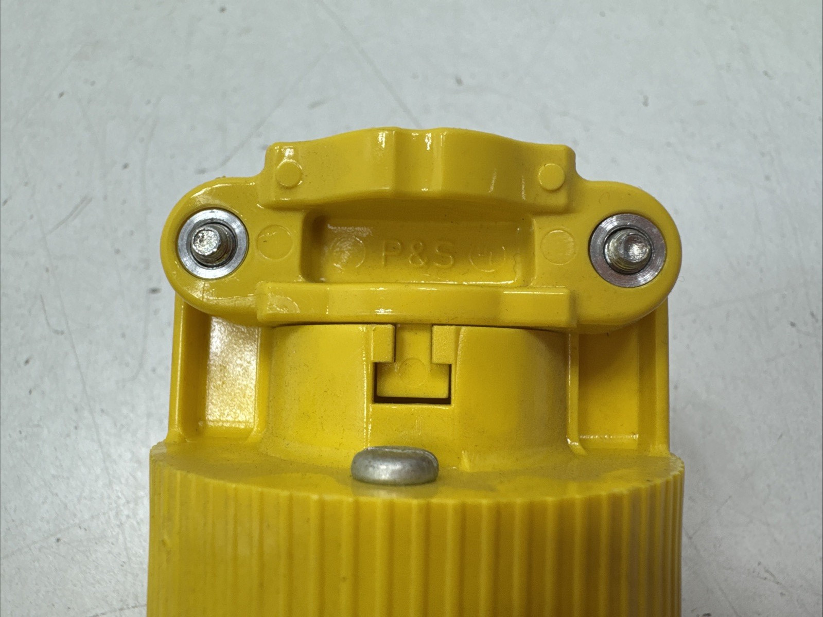 (QTY.6) Pass and Seymour L5-20 Turnlok Female Plug 20 Amp 125 Volt
