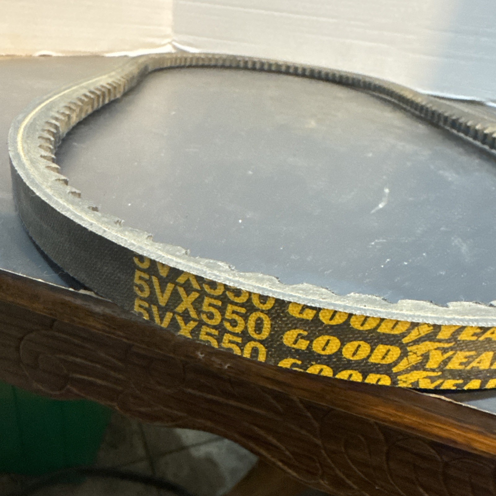 GOODYEAR, HY-T WEDGE, 5VX550, MATCHMAKER V-BELT