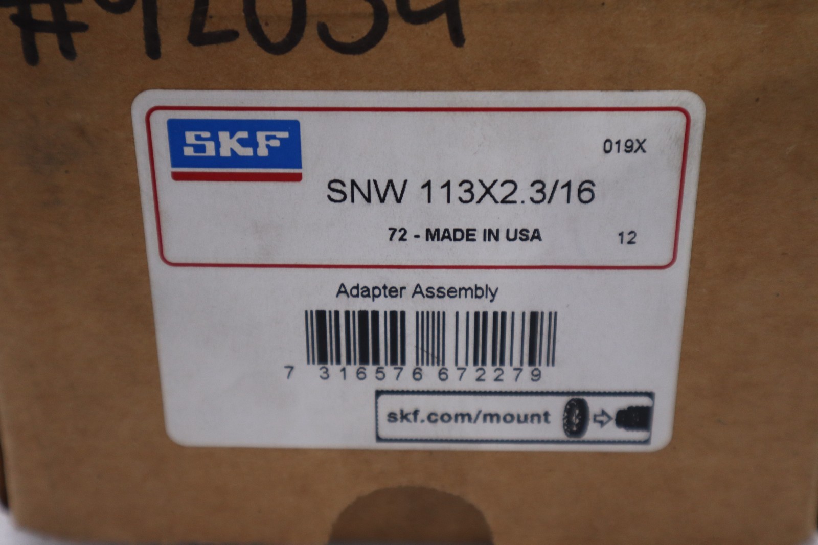 NEW IN BOX – SKF SNW113X2.3/16 BEARING ADAPTER SLEEVE – STOCK 3124CC