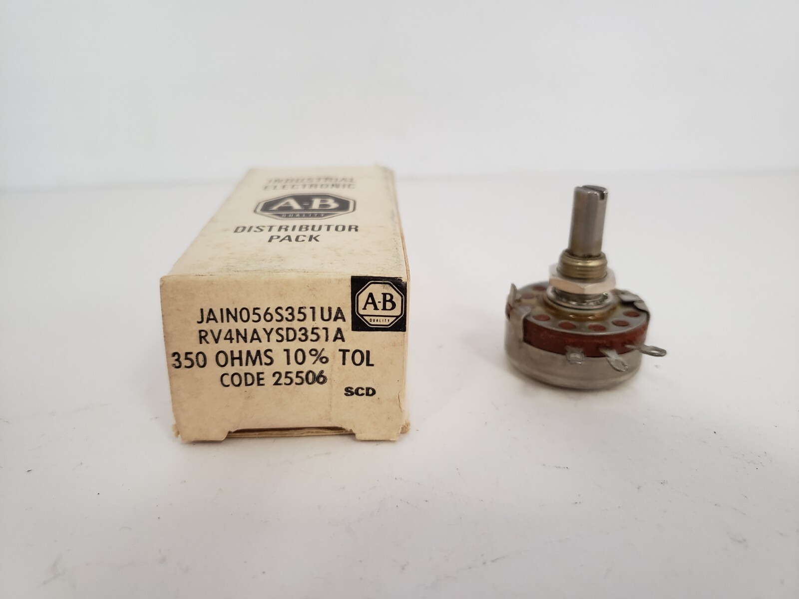 ALLEN BRADLEY RV4NAYSD351A POTENTIOMETER 350 OHM 2W NIB