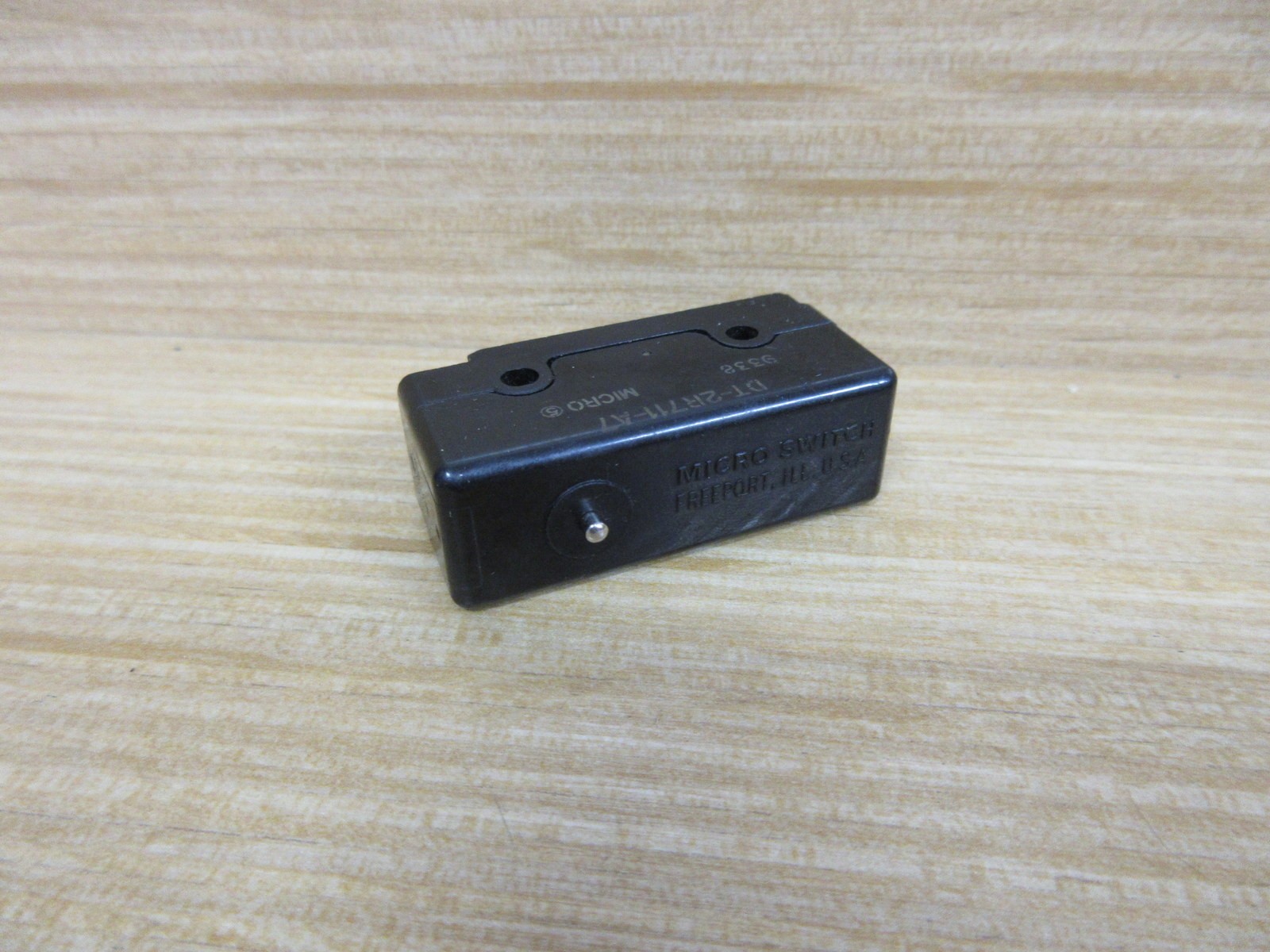 Micro Switch DT-2R711-A7 Honeywell Switch DT2R711A7 (Pack of 3)