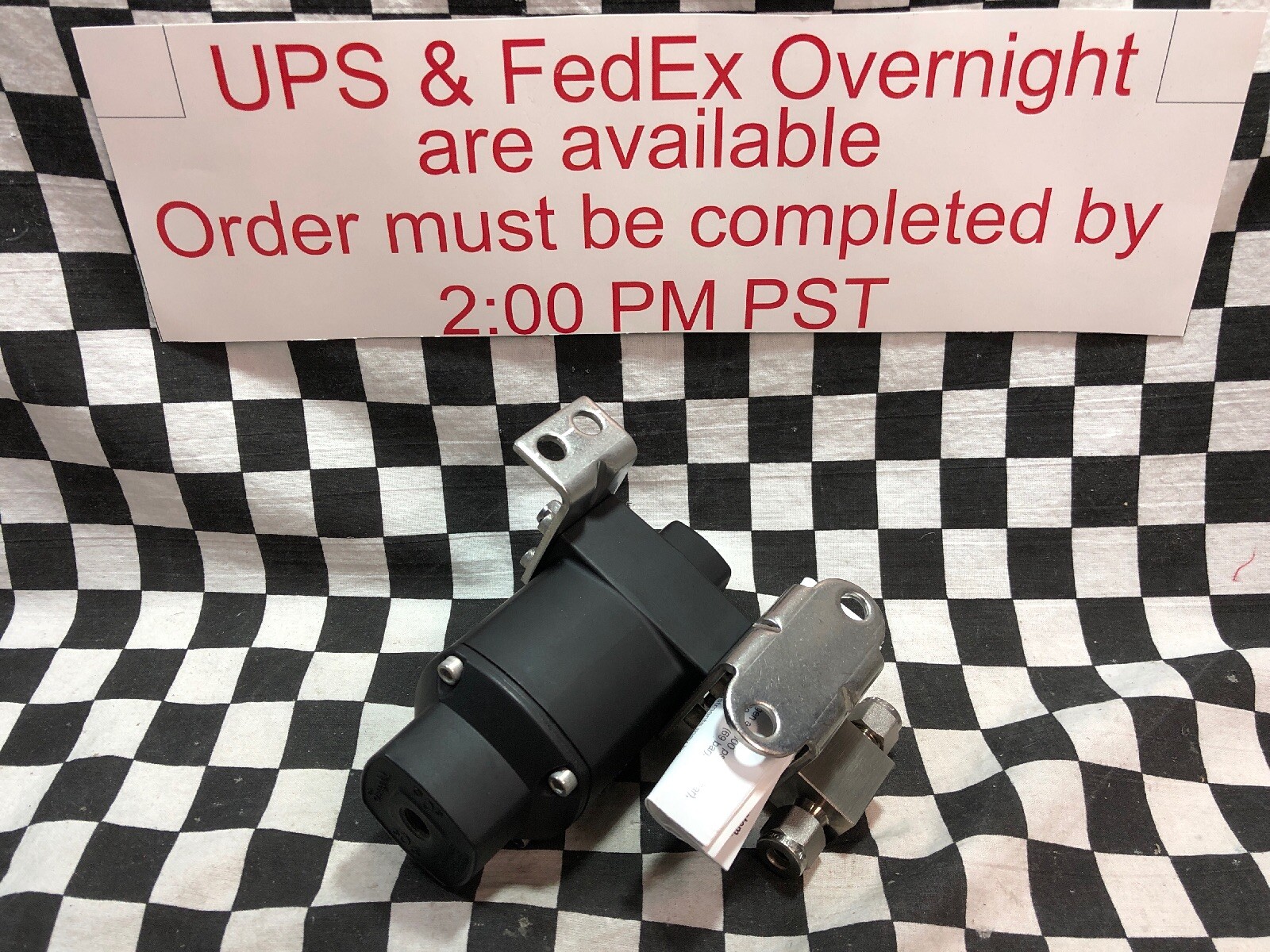 SWAGELOK Ball Valve Actuator MONEL 1/4″ COMP, M-43S4-31C, MS-131-SR, SHIPSAMEDAY