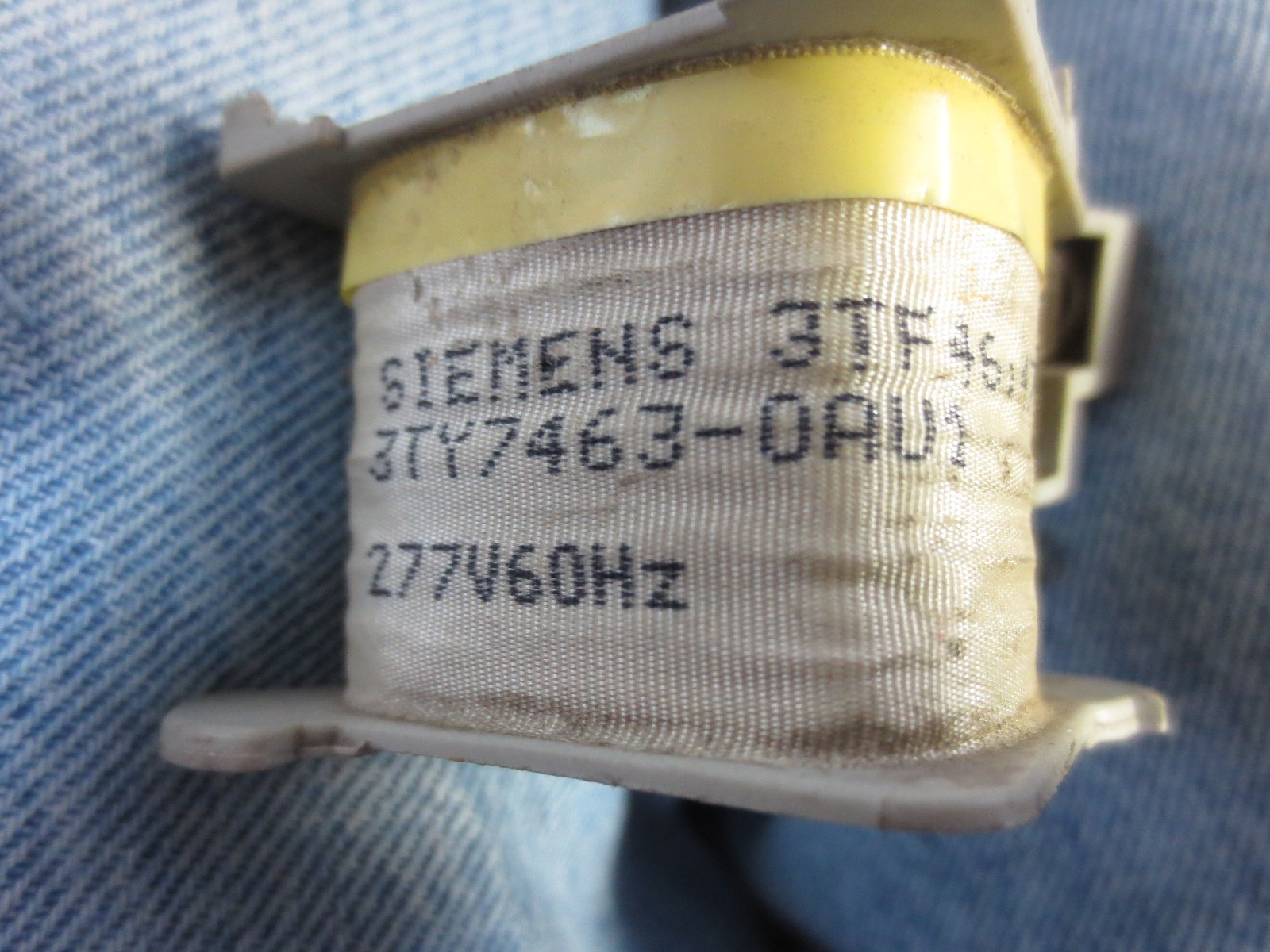 SIEMENS 3TY7463-0AU1 COIL – 277V, 60Hz – NEW SURPLUS