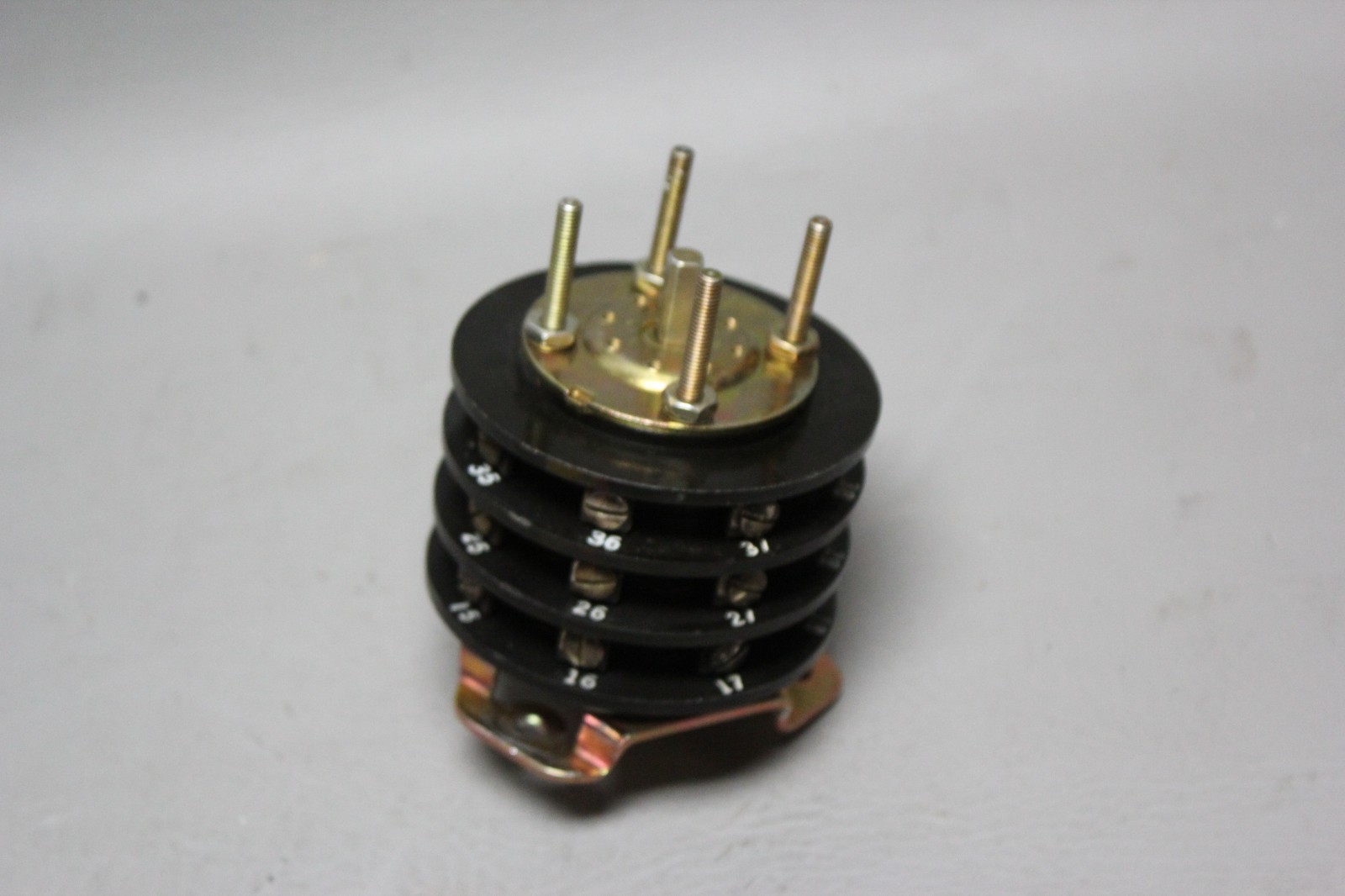 ELECTROSWITCH SERIES 24 ROTARY CAM SWITCH 24203VL