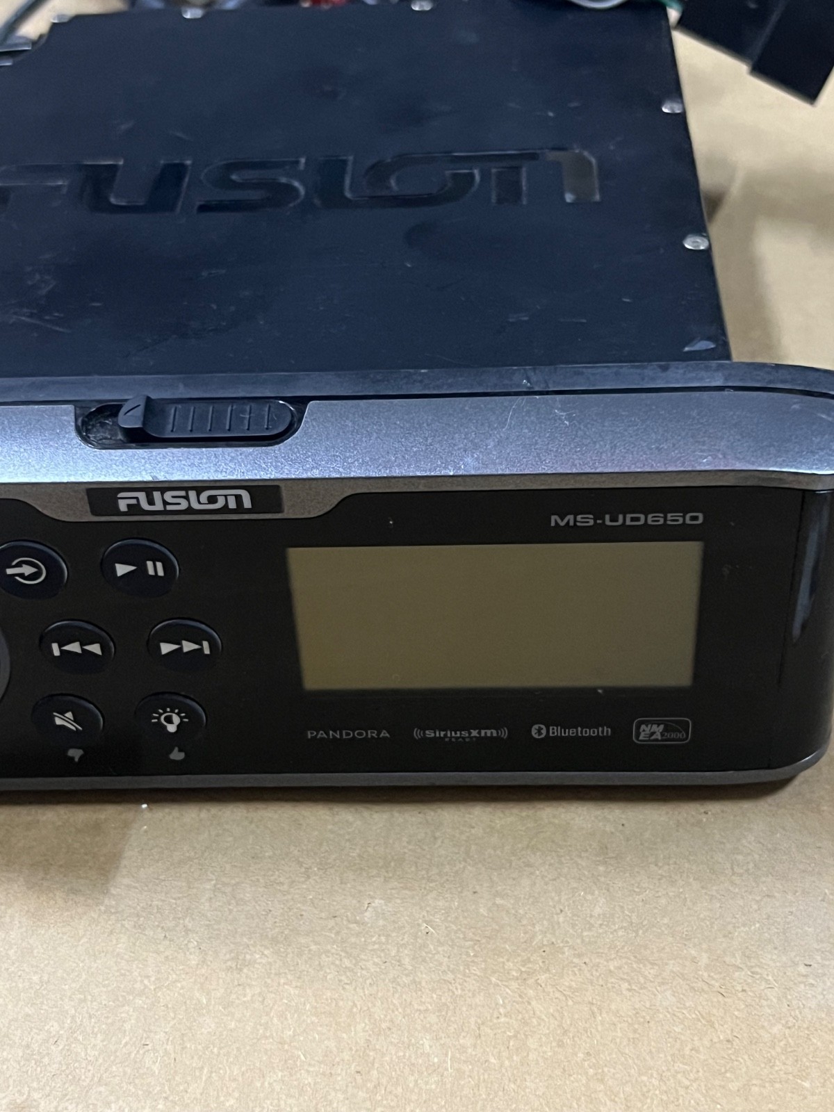 Fusion MS-UD650 650 Series FusionLink Bluetooth Radio Stereo (For Parts)