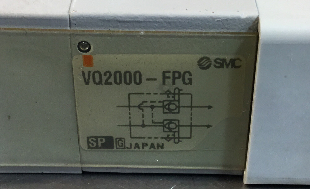SMC VQ2000-FPG Pneumatic Valve 6D-1