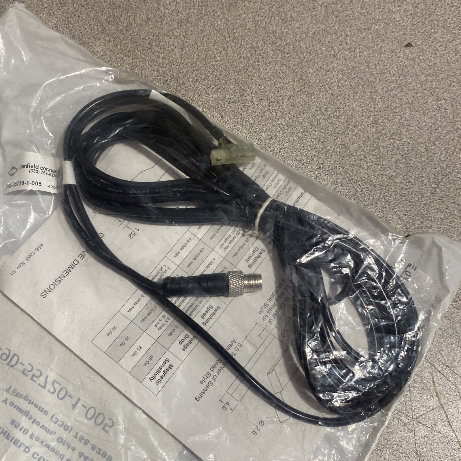 NEW SEALED BOX CANFIELD CONNECTOR 9-9D-55720-1-005 SENSOR 5-28VDC, .2A, 4.8W