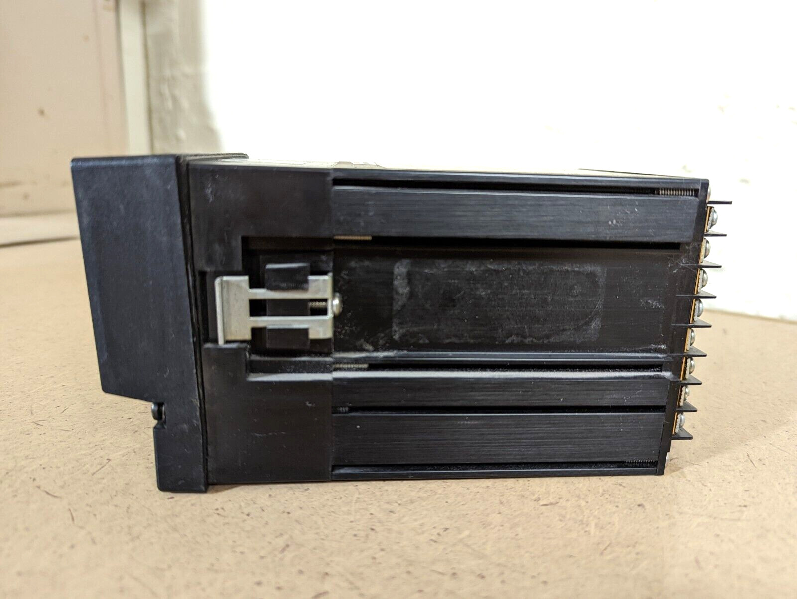 EAPP/USA 1776 Temperature Controller PN: 1776-1110-000000 90-250VAC 50/60Hz