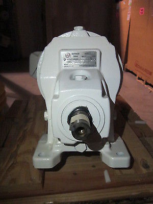 EMERSON G135 SERIES 3000 GEAR MOTOR, G12-G135-M, CBN3201SV6MC145T2M1