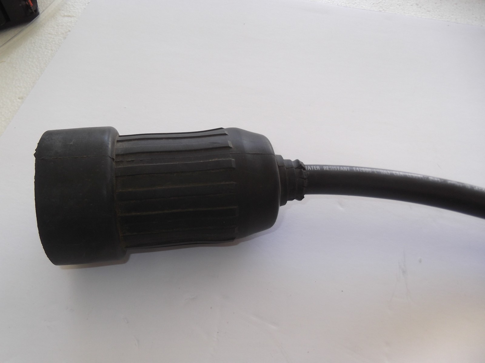 plug and cable arrembly 30 amp 250 volts 3 cycle