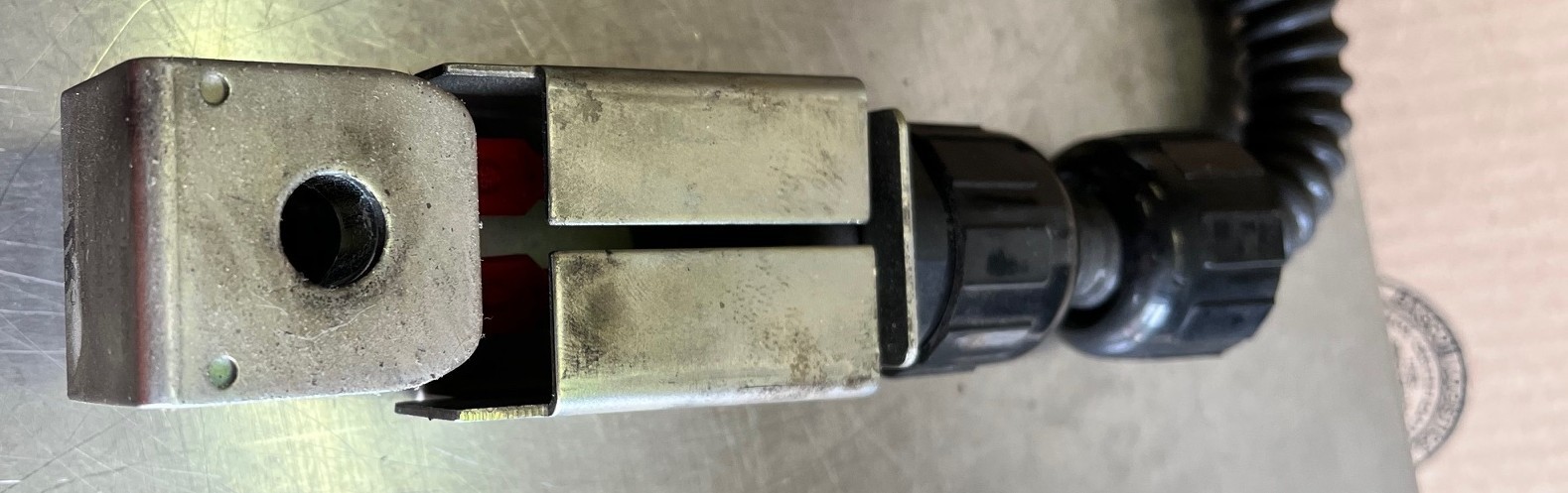 Copeland OEM Part# 023-0084-02 AC 220-240V 50/60hz Used Cut Out / FF3