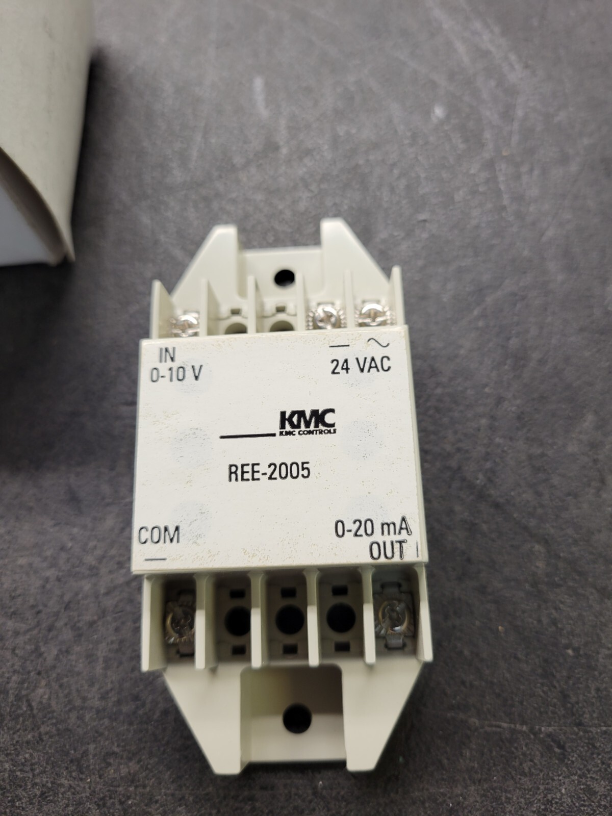 KMC Controls REE-2005 Converter Module.