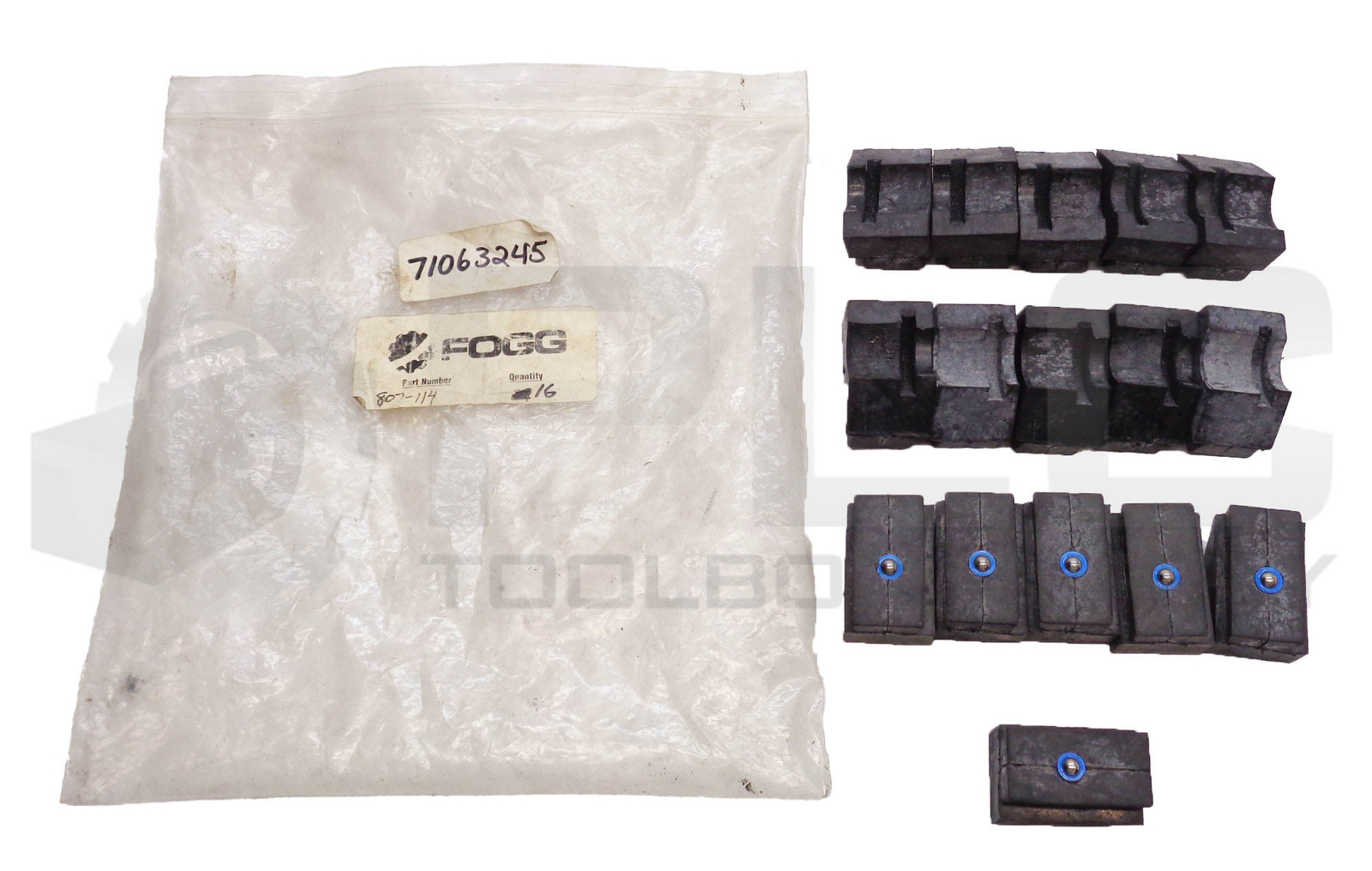 LOT OF 16 NEW FOGG 807-114 RUBBER GRIP RINSERS 1-7/8″L X 1-1/4″W X 1-1/8″H